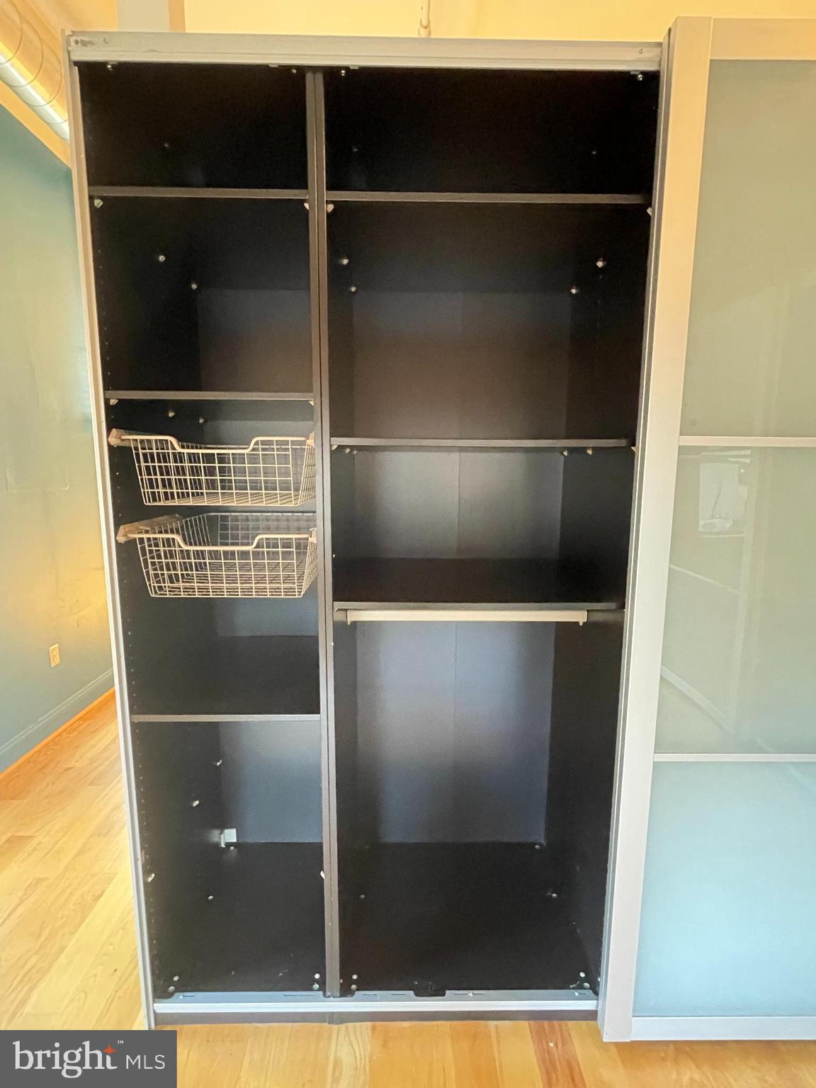 WASHINGTON SQ - Residential Lease