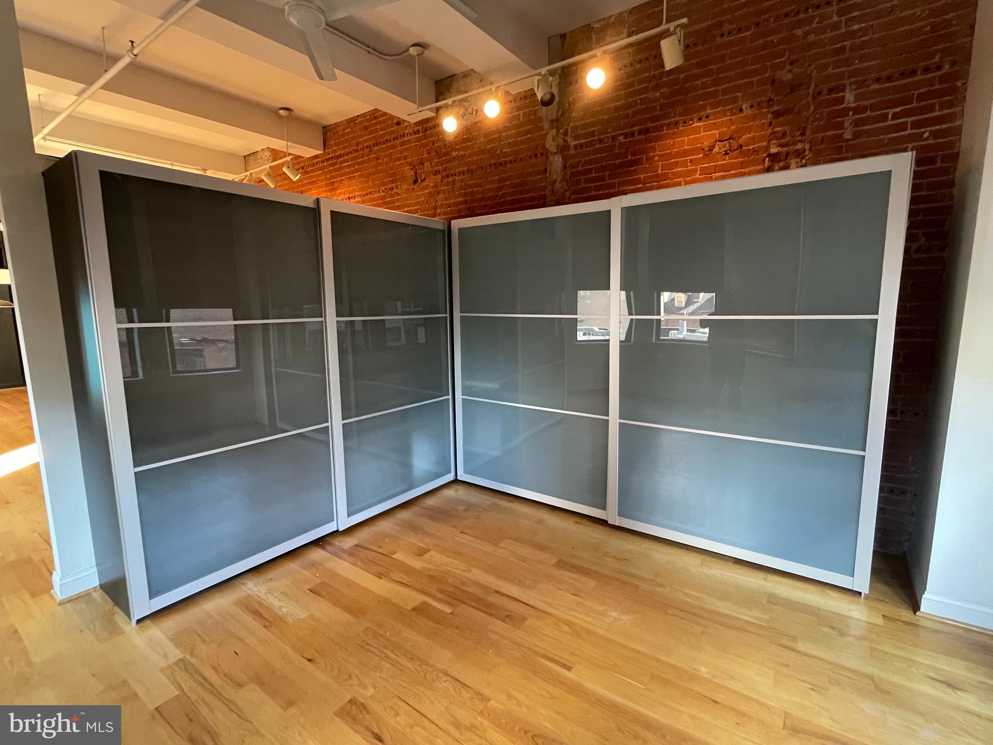 WASHINGTON SQ - Residential Lease