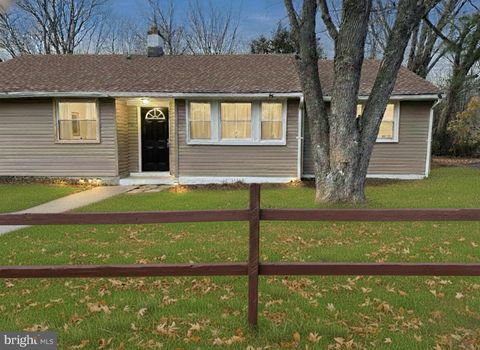 Townhouse For Sale - 156 Kinsley Road<br/> PEMBERTON, NJ 08068