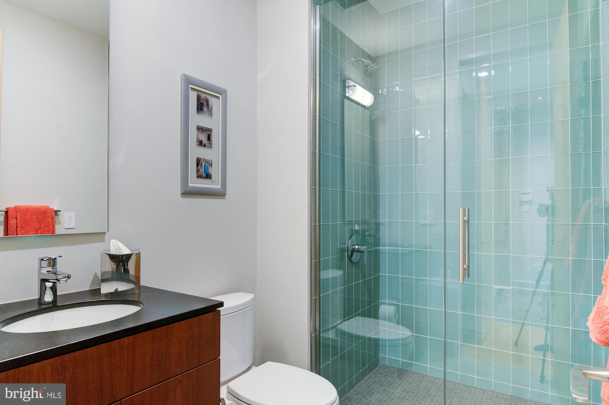 COUNTRY CLUB HILLS - Residential