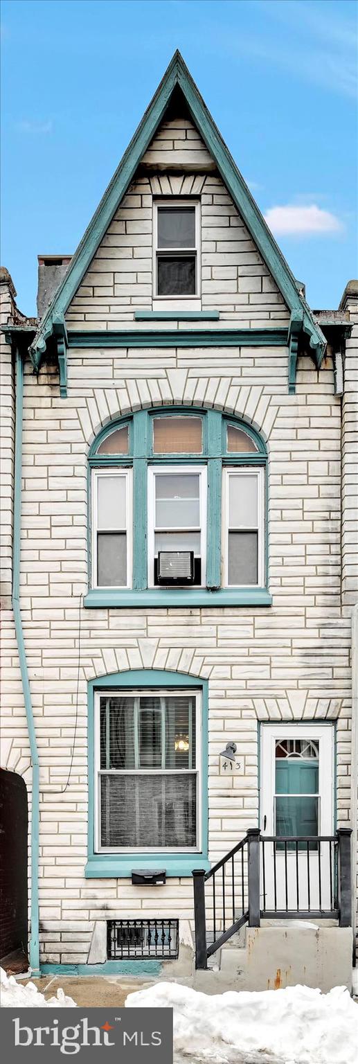 NORTHWEST READING - Residential