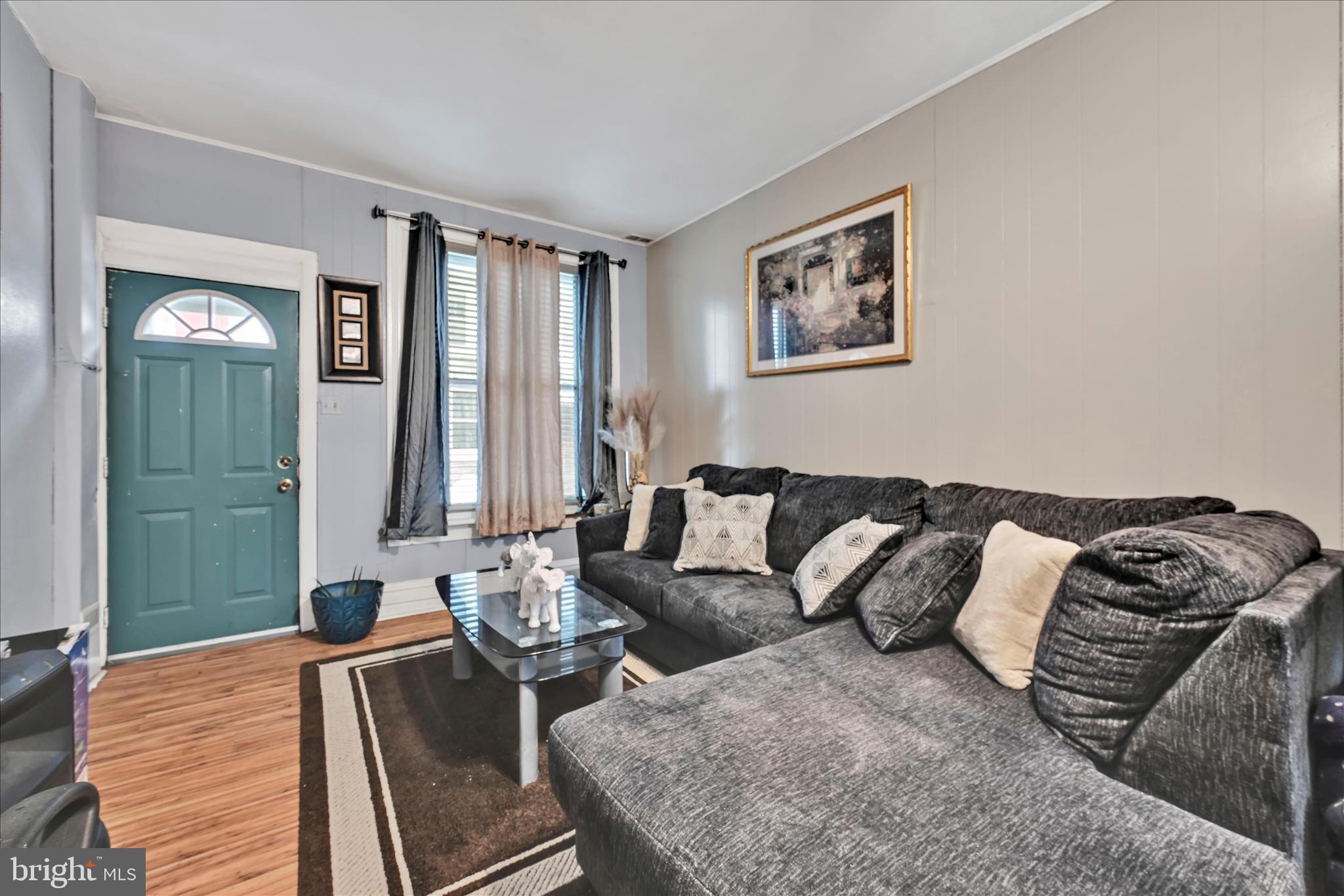 NORTHWEST READING - Residential