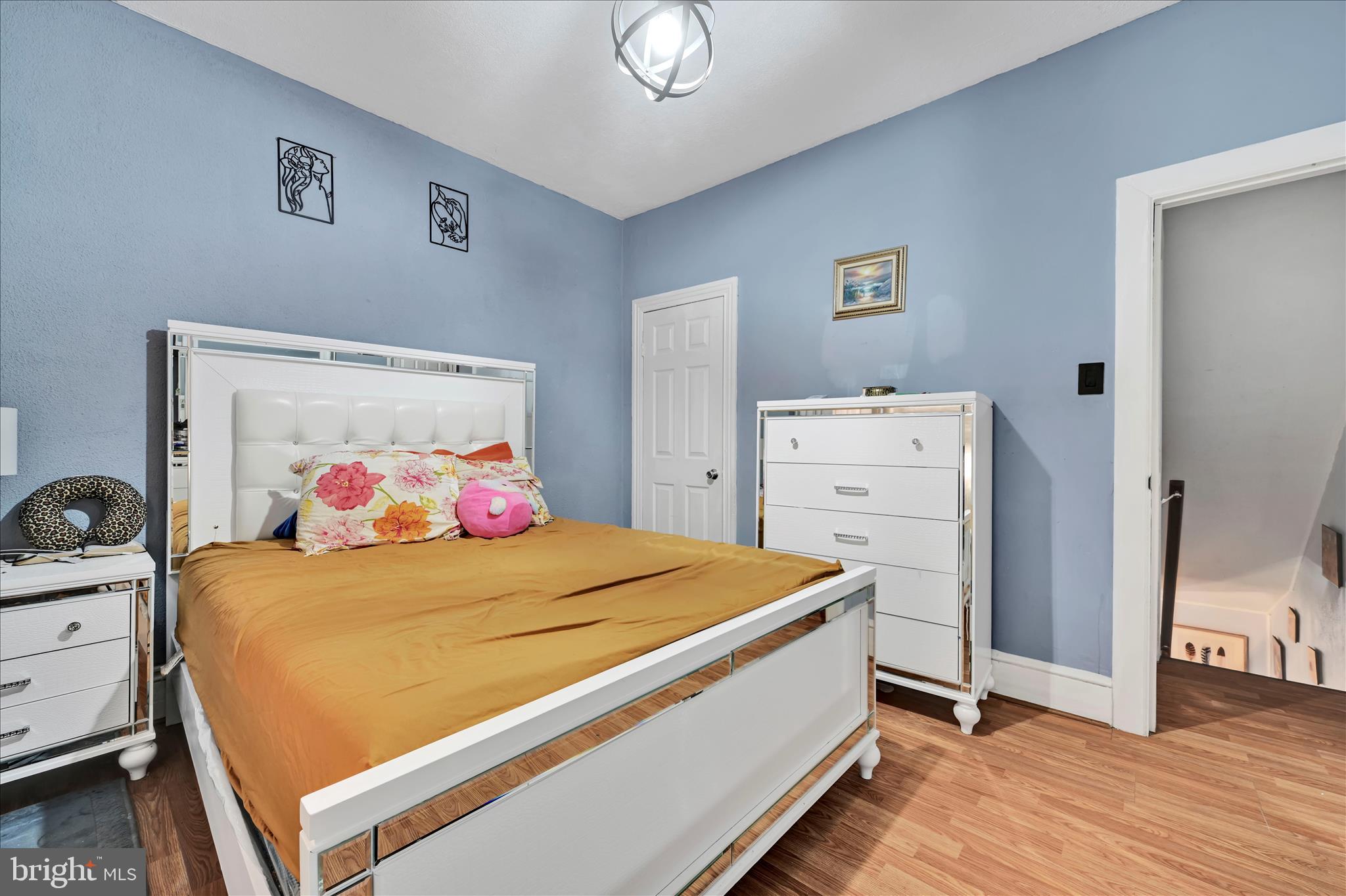 NORTHWEST READING - Residential