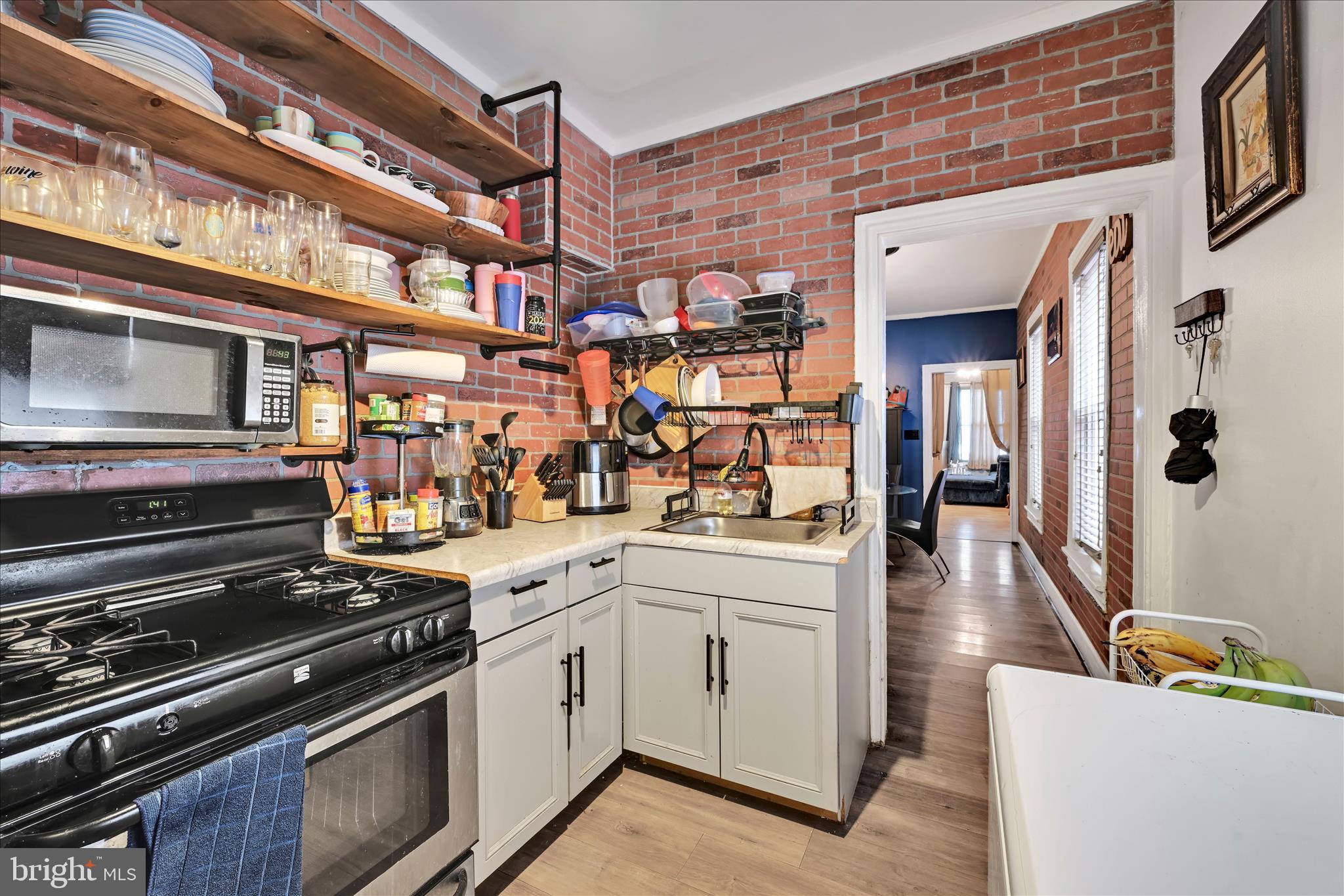 NORTHWEST READING - Residential