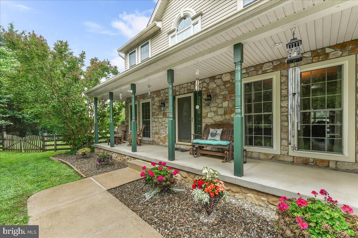 117 WOODROW LANE