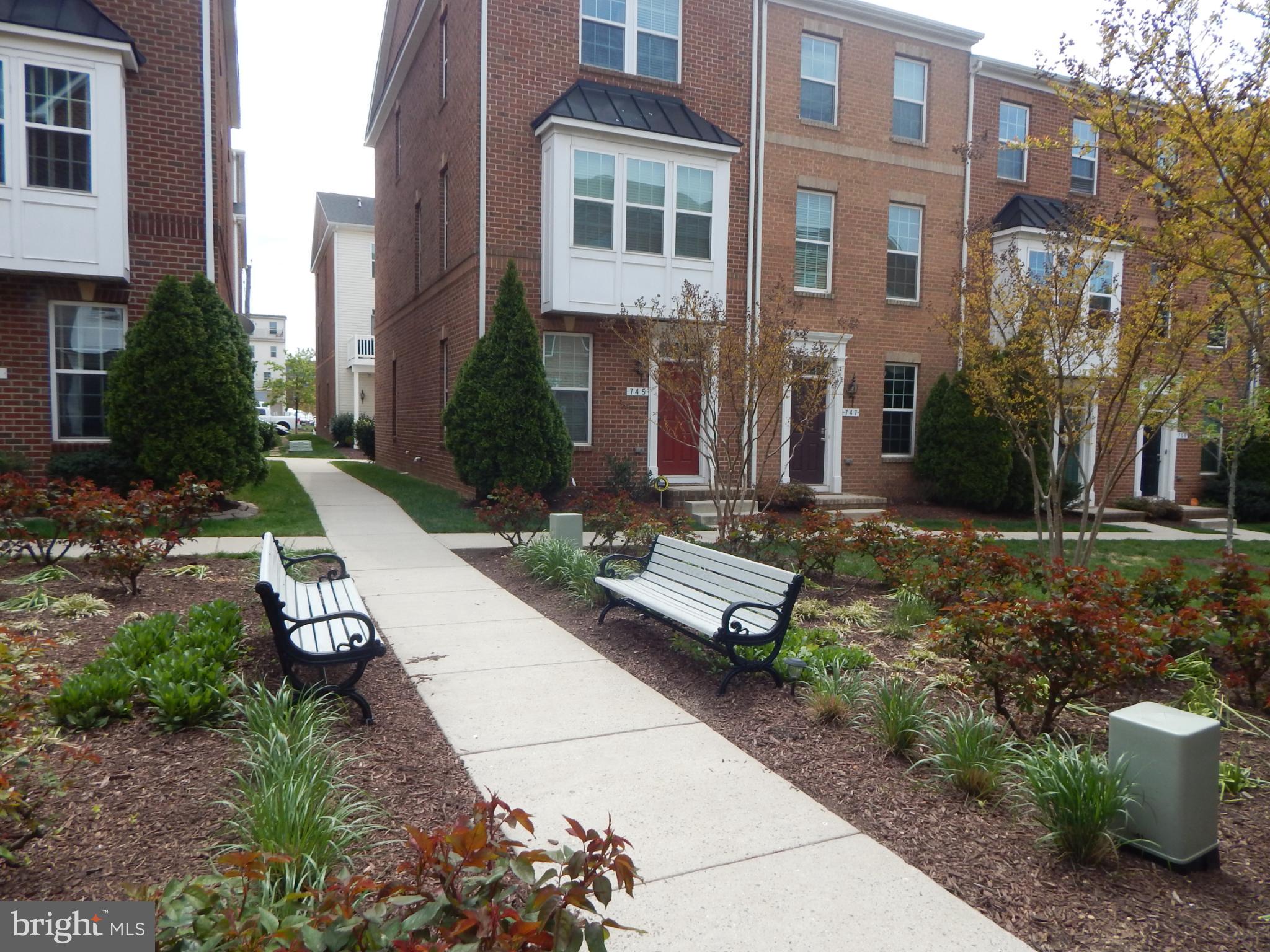 O'DONNELL SQUARE - Residential