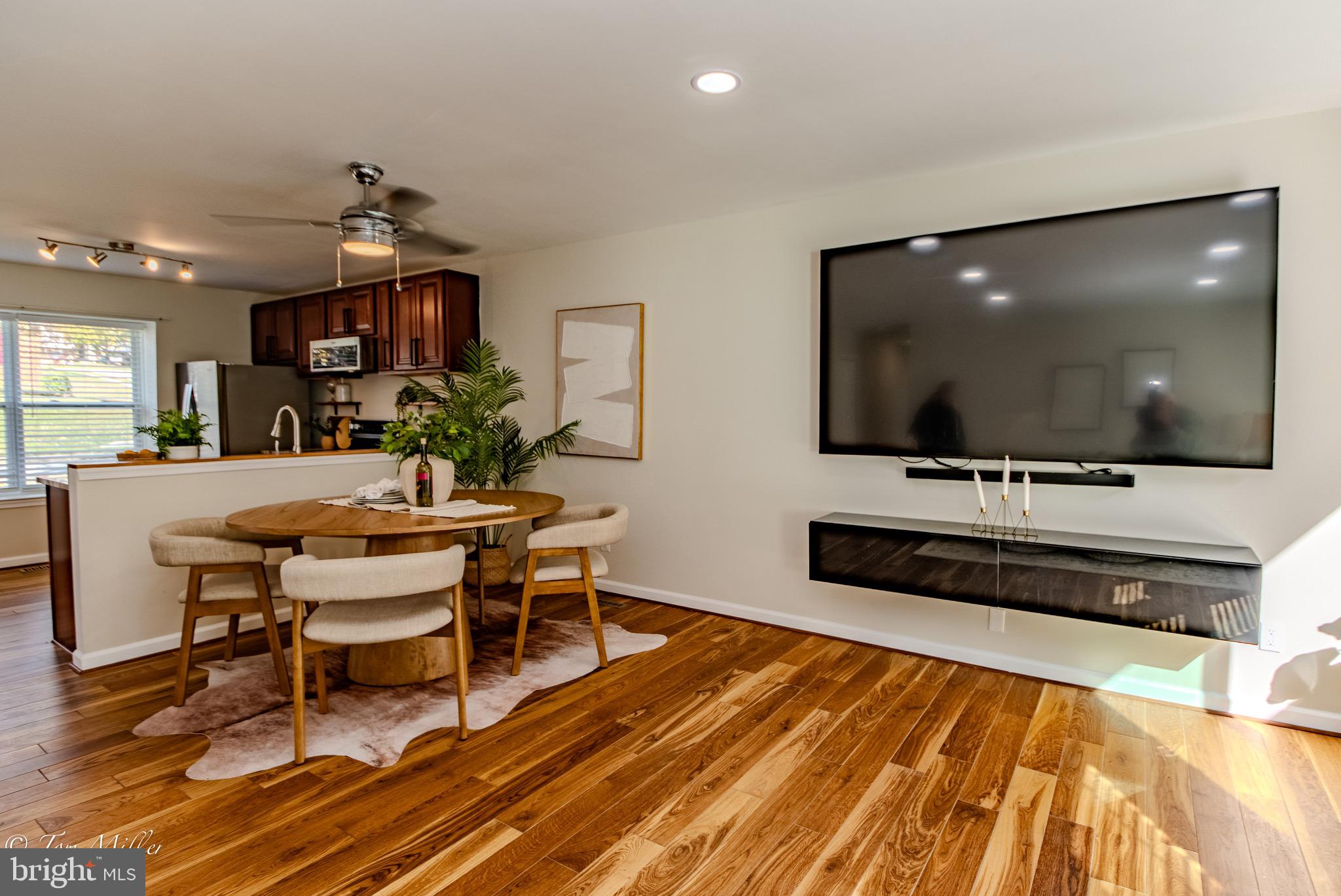 OAKHURST - Residential