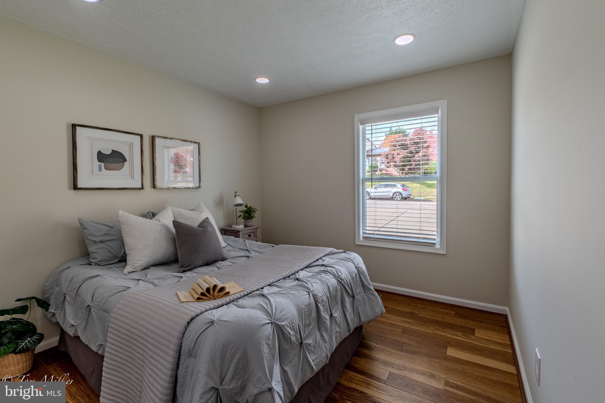 OAKHURST - Residential