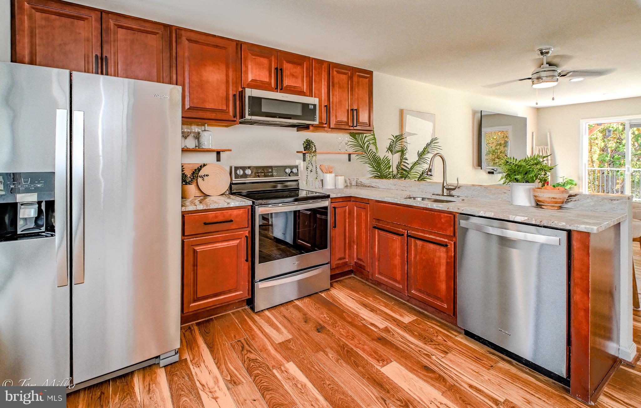 OAKHURST - Residential