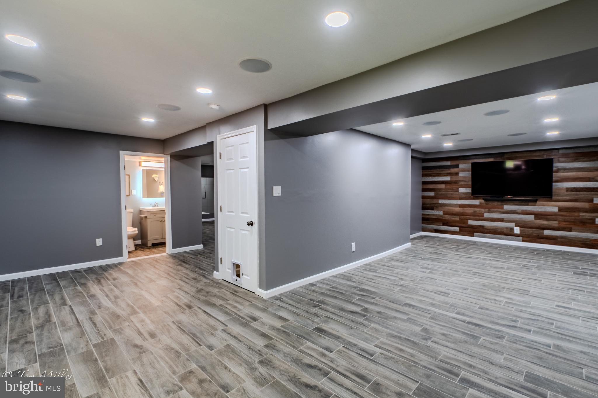 OAKHURST - Residential