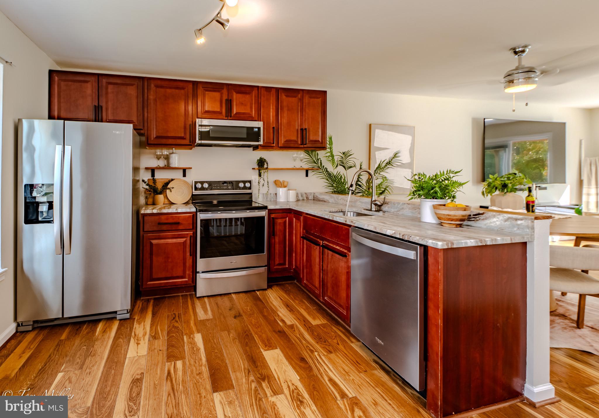 OAKHURST - Residential