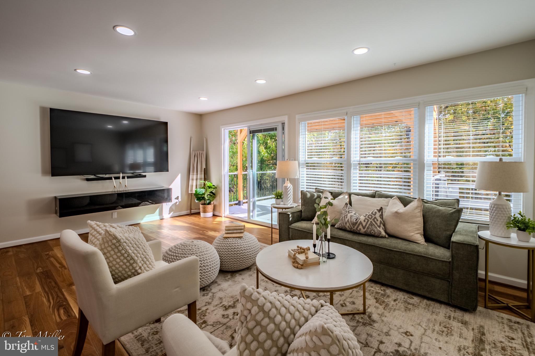 OAKHURST - Residential