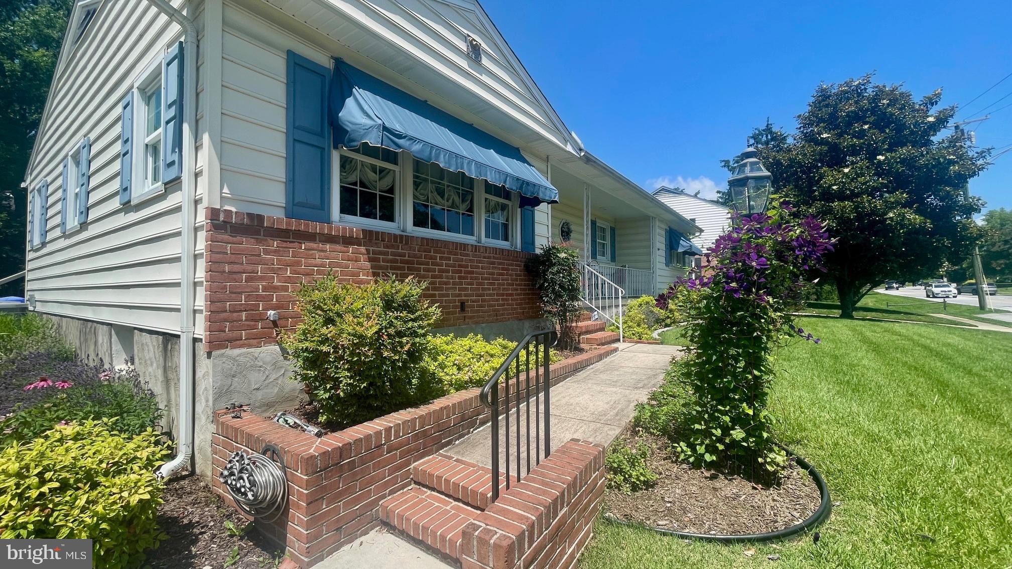 8300 THORNTON ROAD