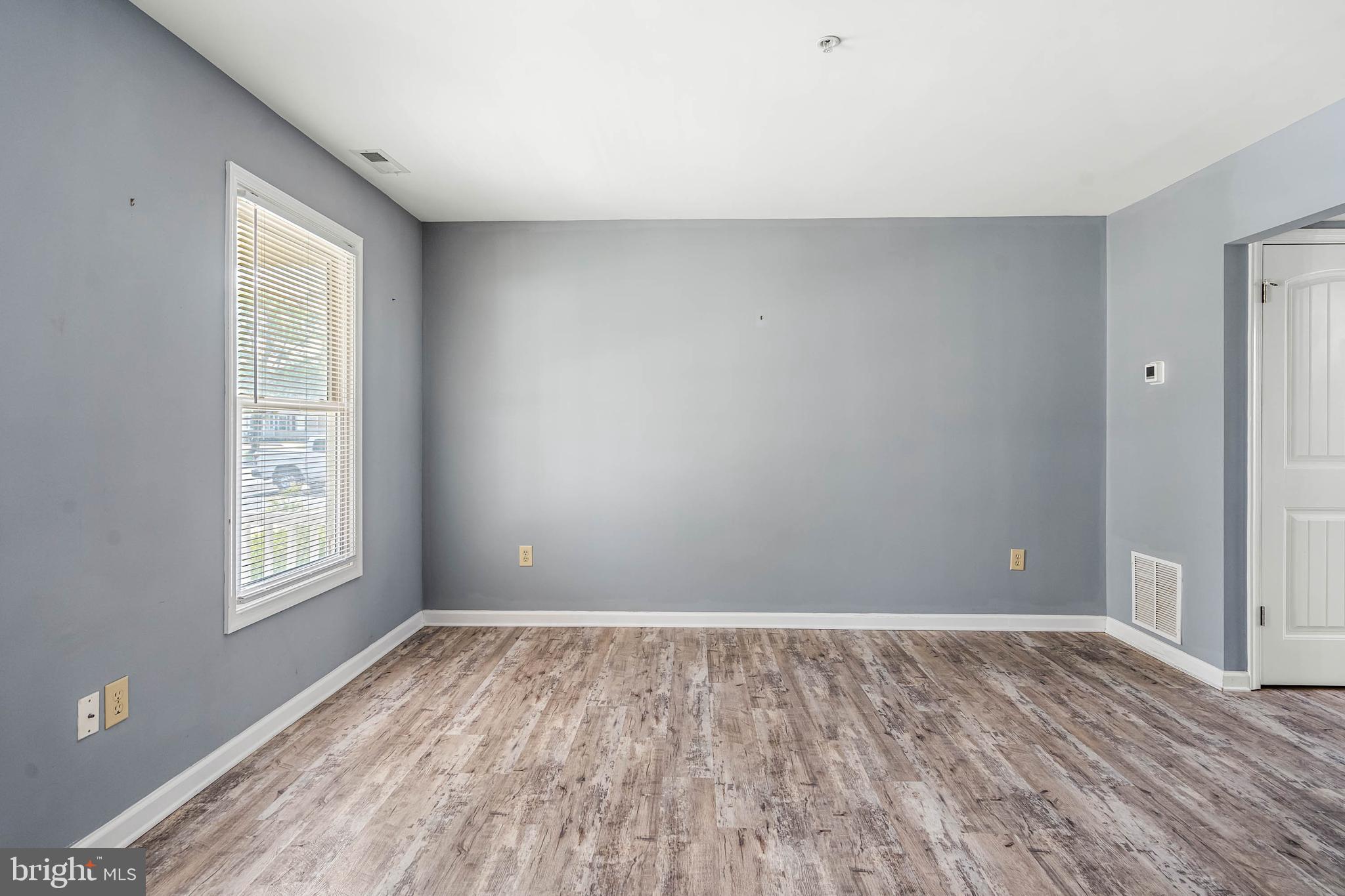 CEA-DAG COURT - Residential