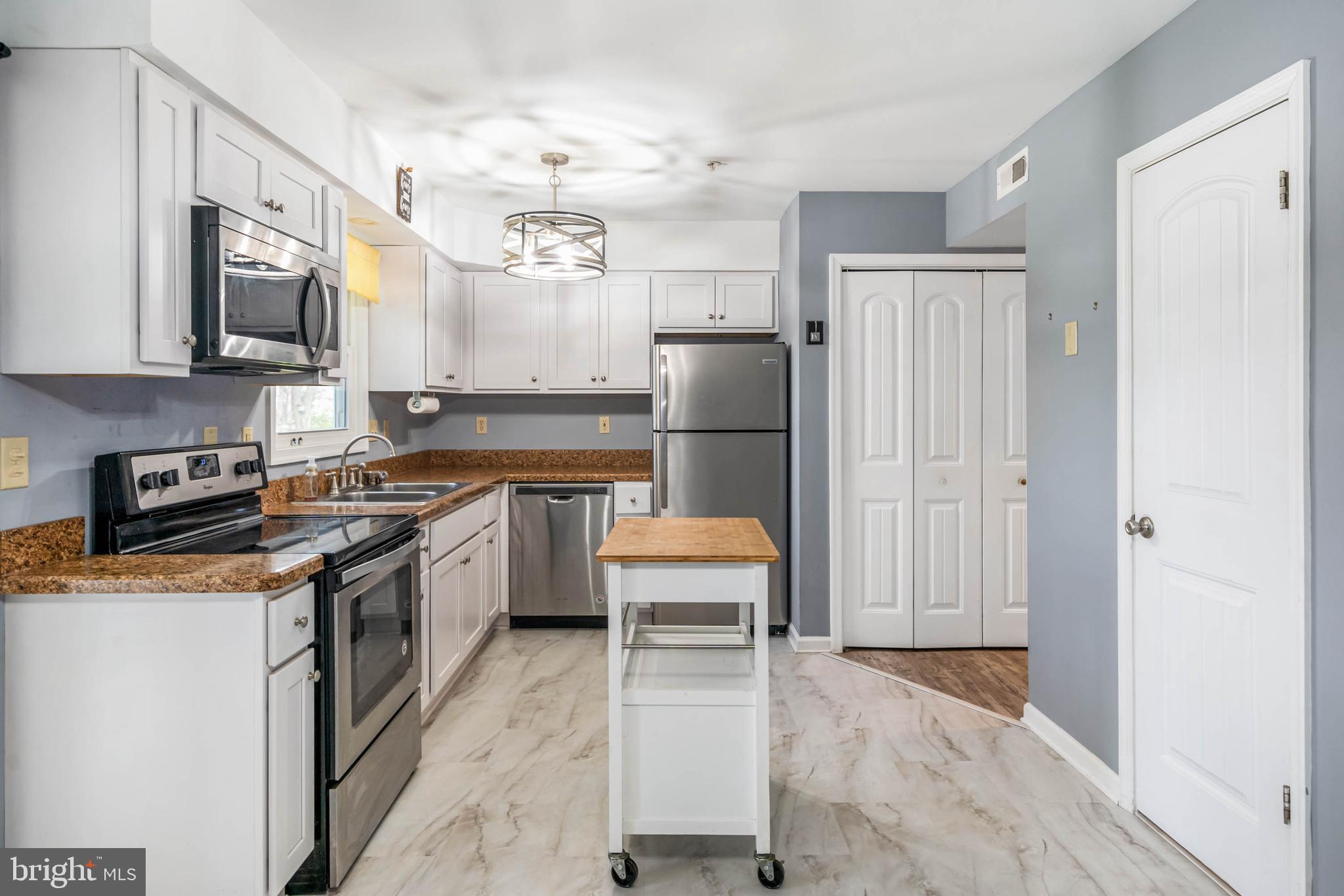 CEA-DAG COURT - Residential