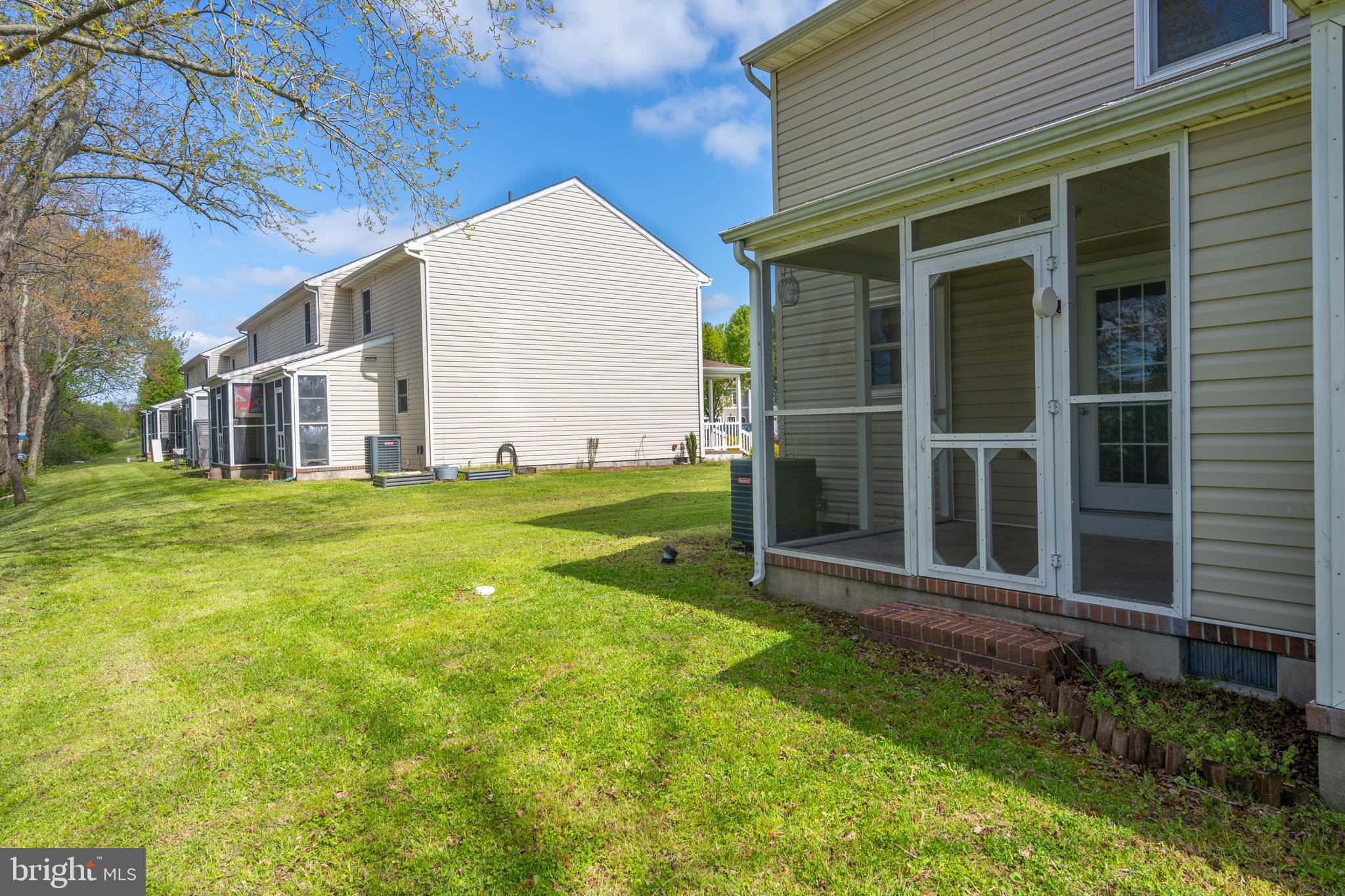 CEA-DAG COURT - Residential