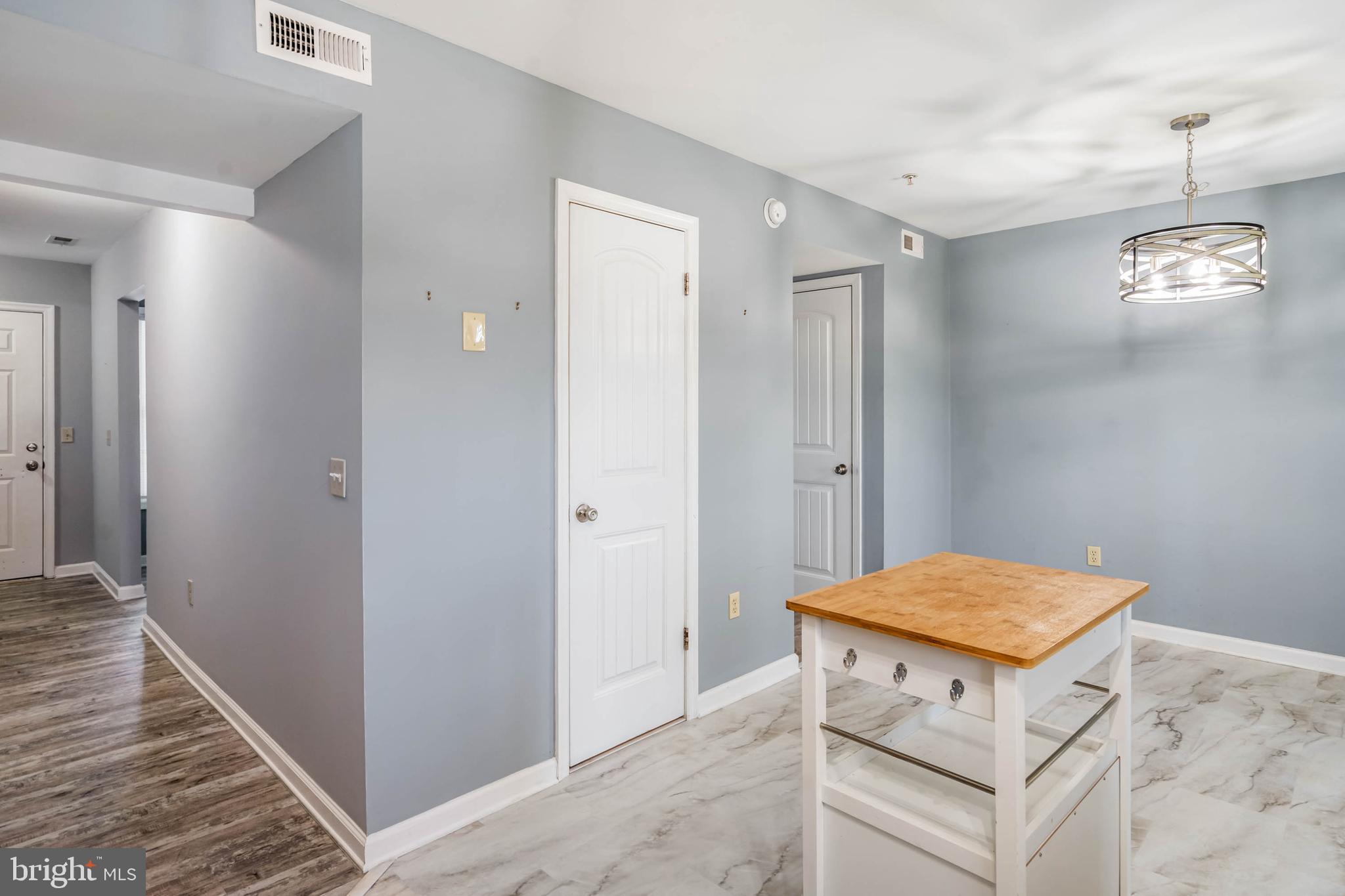 CEA-DAG COURT - Residential