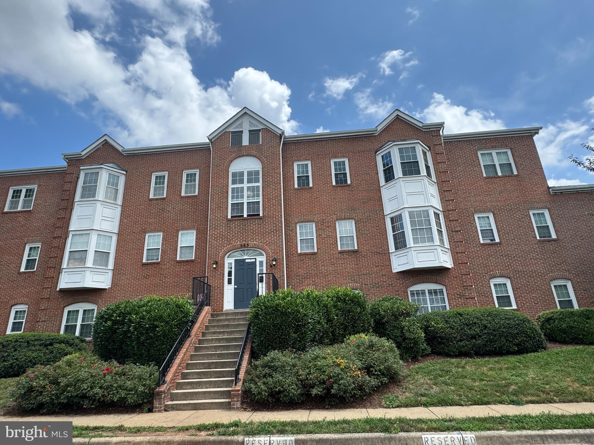 665 CONSTELLATION SQUARE SE E