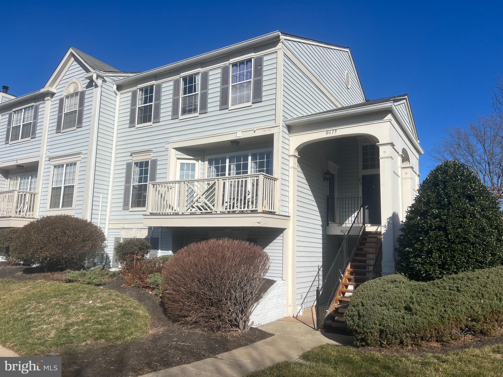 8073 STONEWALL BRIGADE COURT