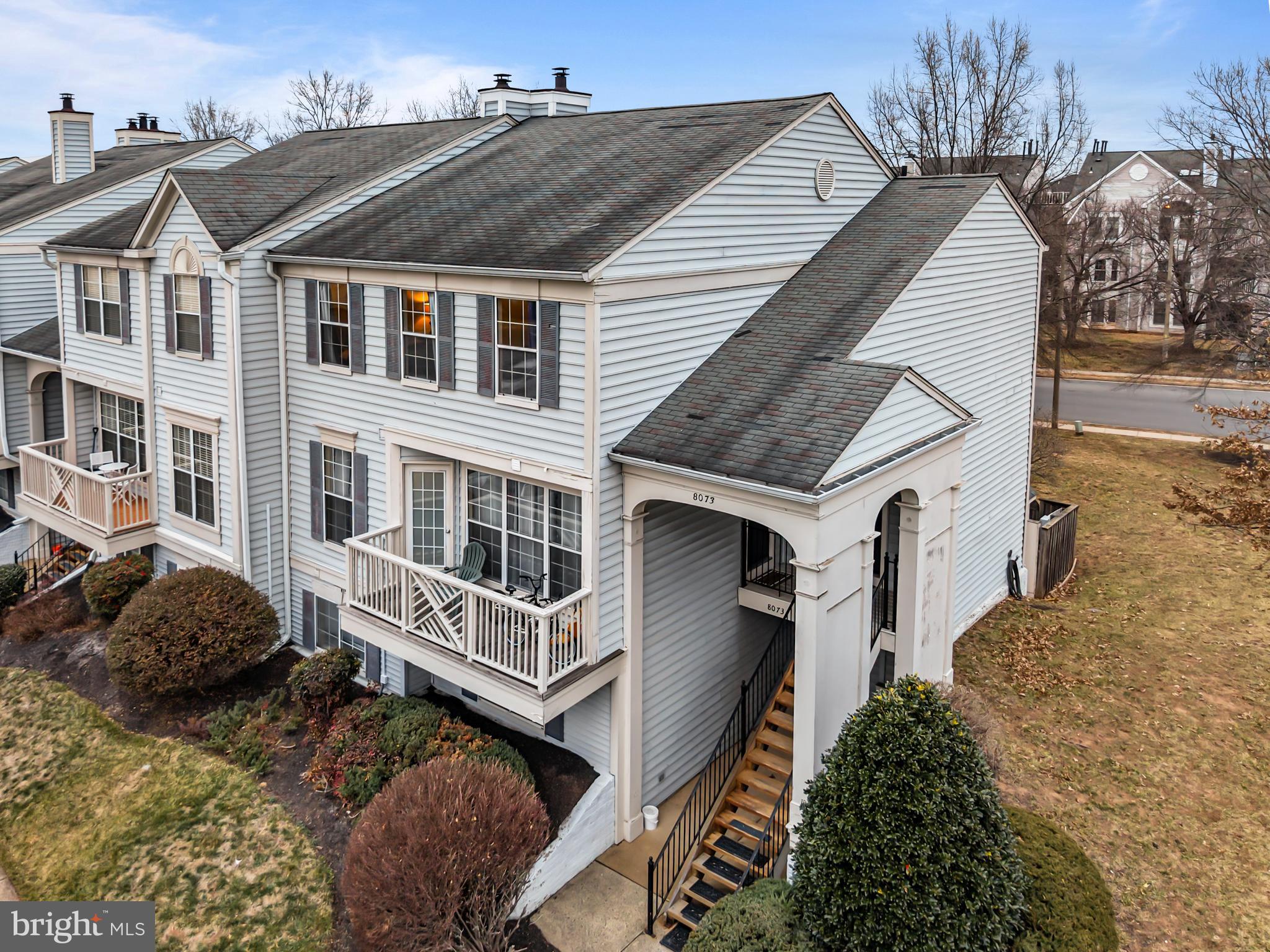 BULL RUN CONDO - Residential