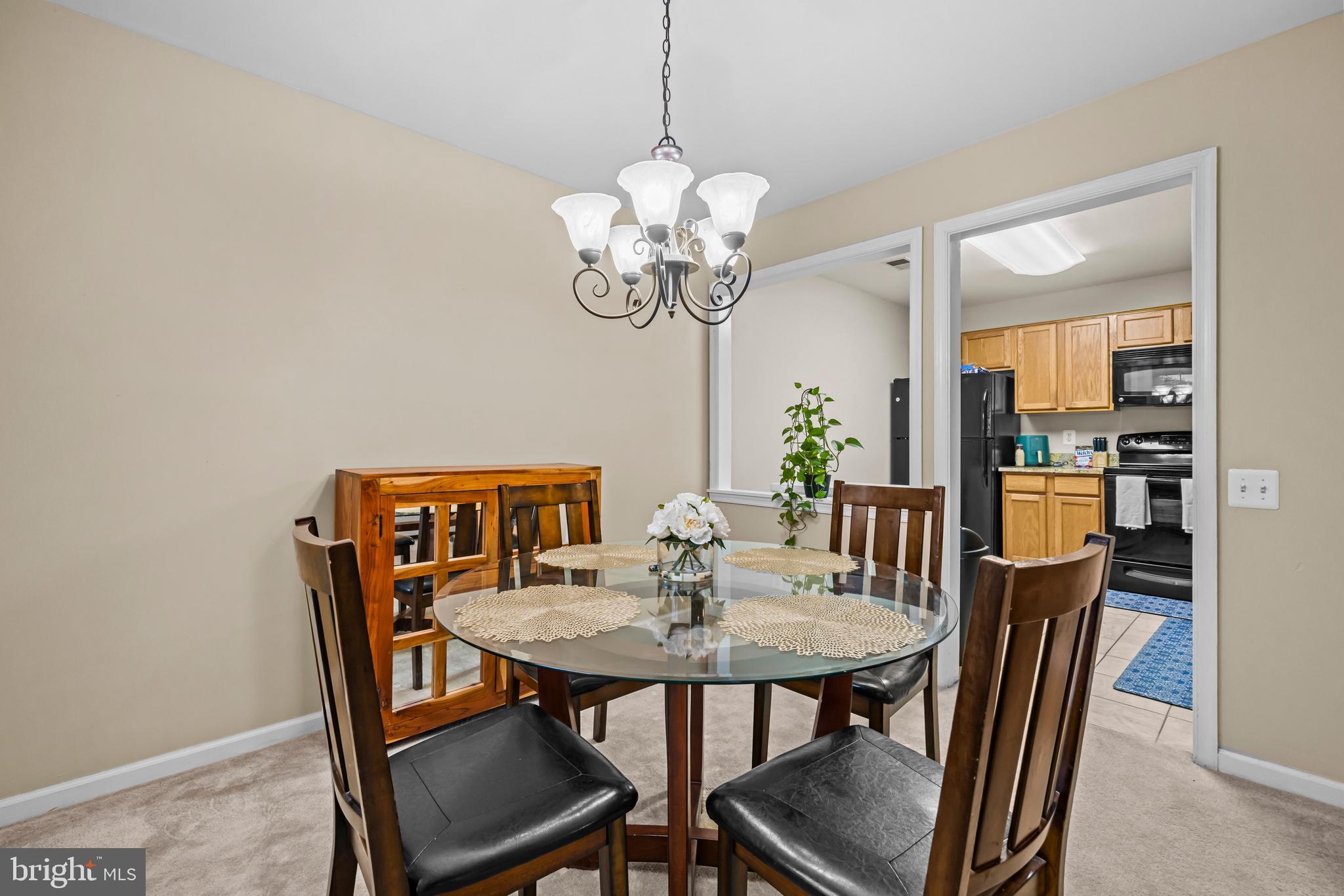 BULL RUN CONDO - Residential