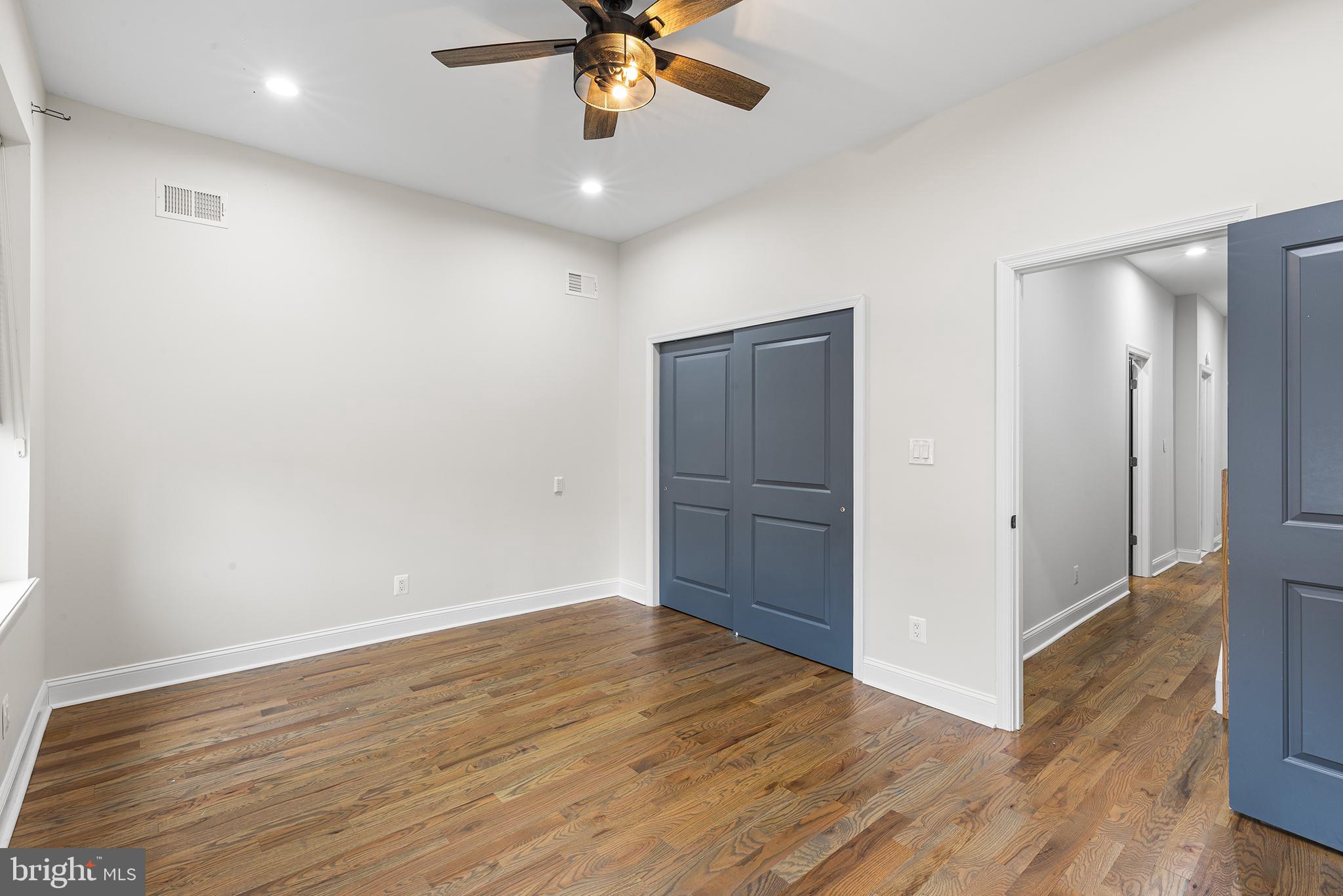STRAWBERRY MANSION - Residential