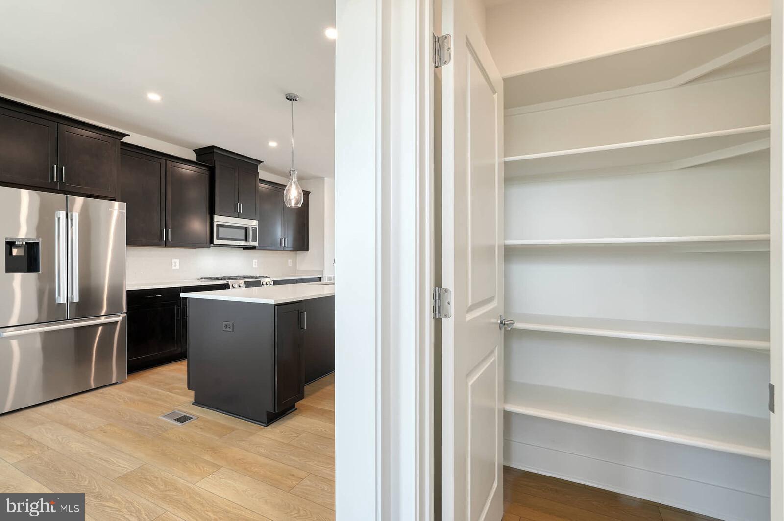 THE GROVE - Residential Lease