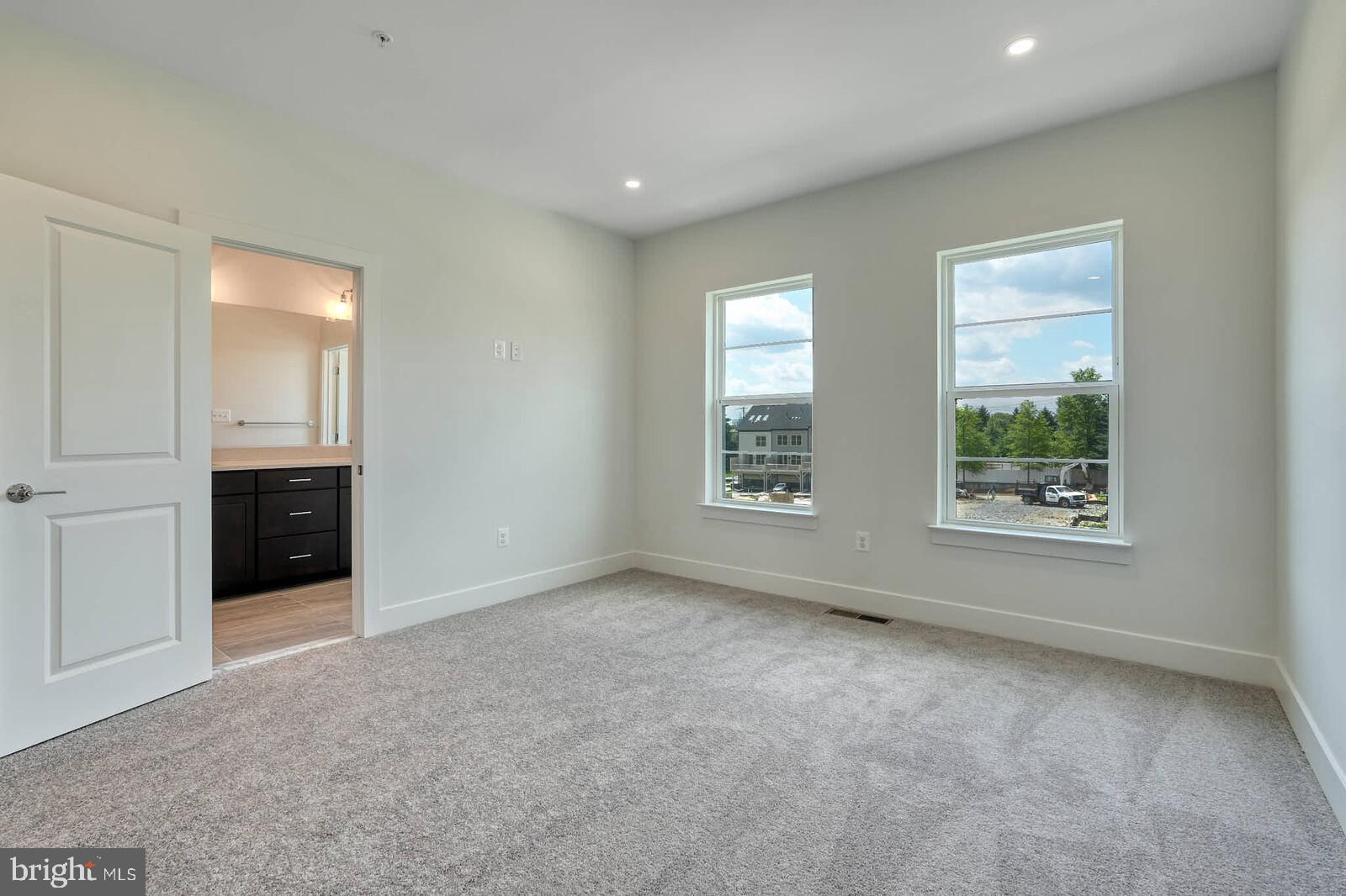 THE GROVE - Residential Lease