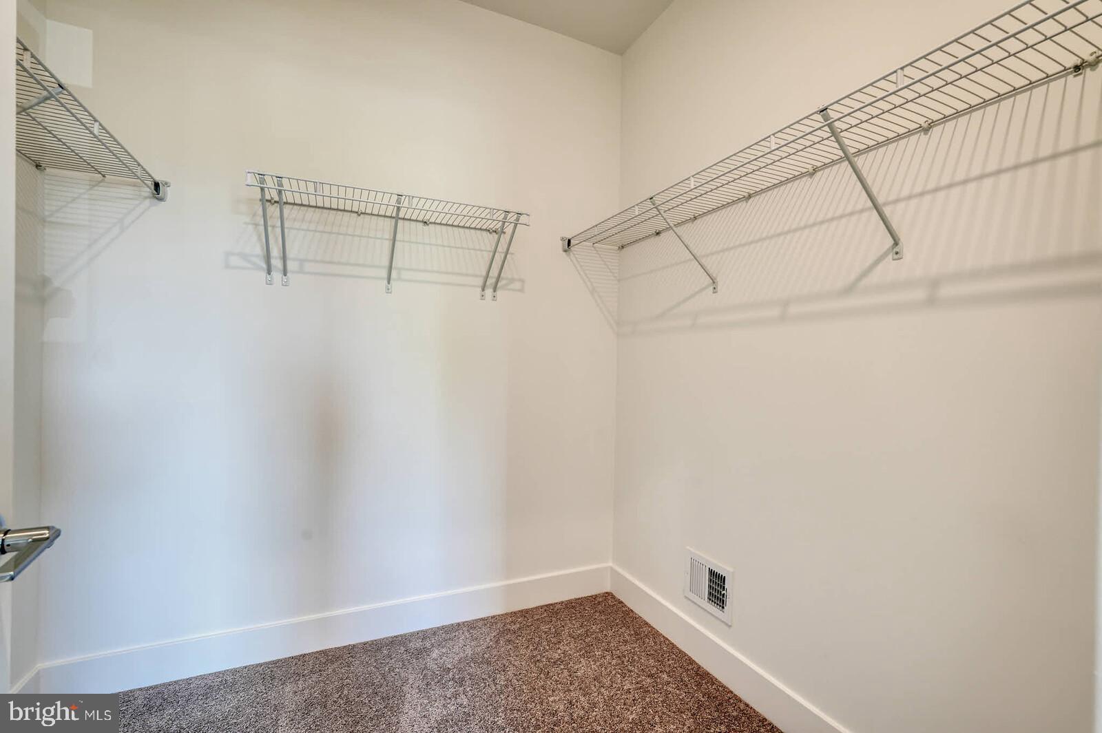 THE GROVE - Residential Lease