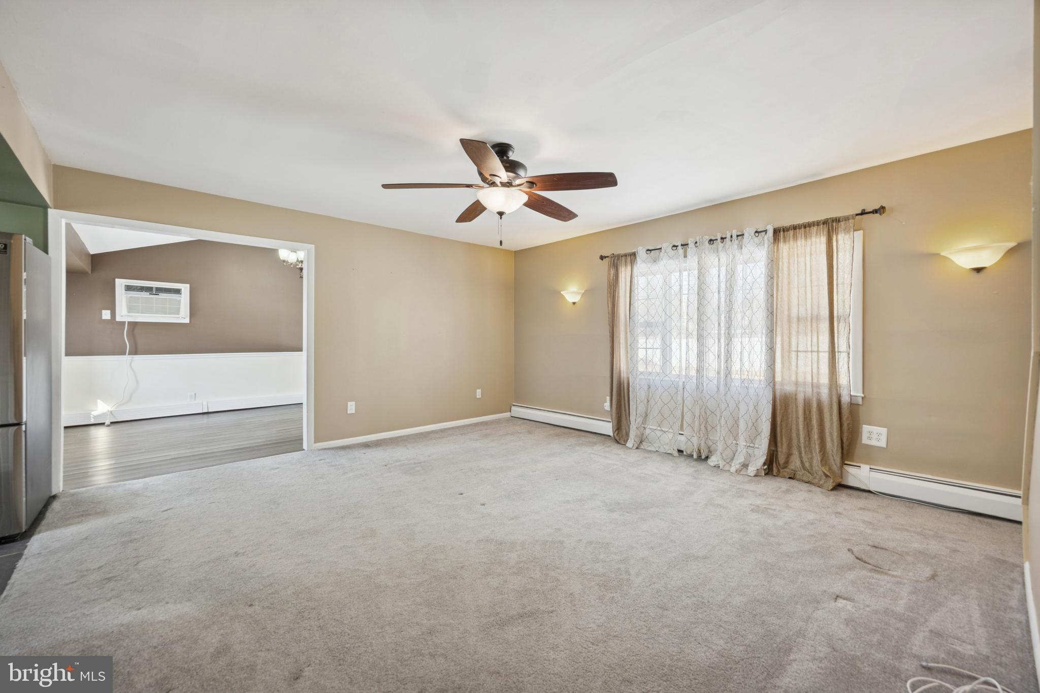 INDIAN CREEK - Residential