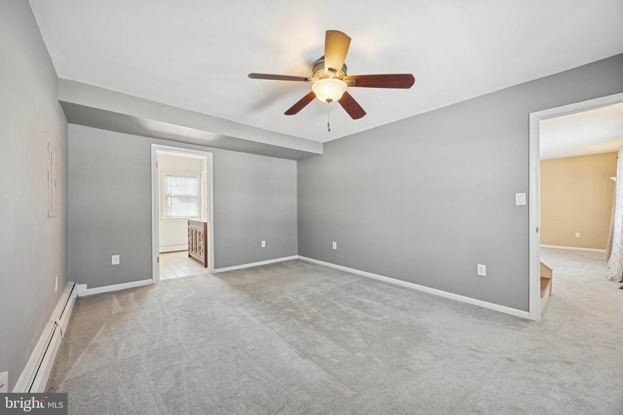 INDIAN CREEK - Residential