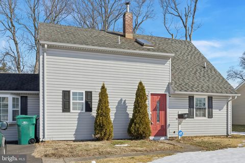 131 IVY HILL ROAD LEVITTOWN PA 19057