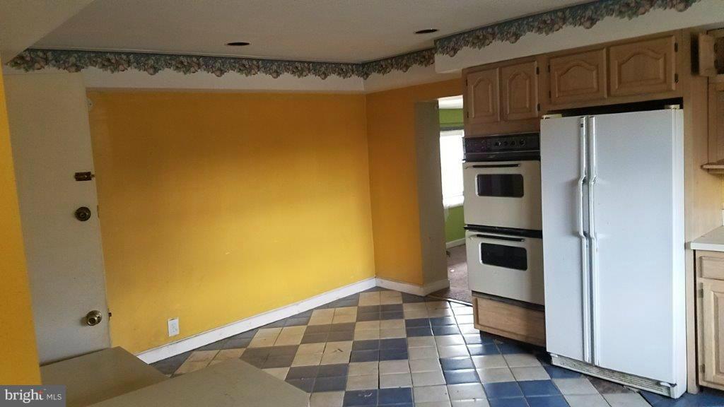 CLINTON - Residential