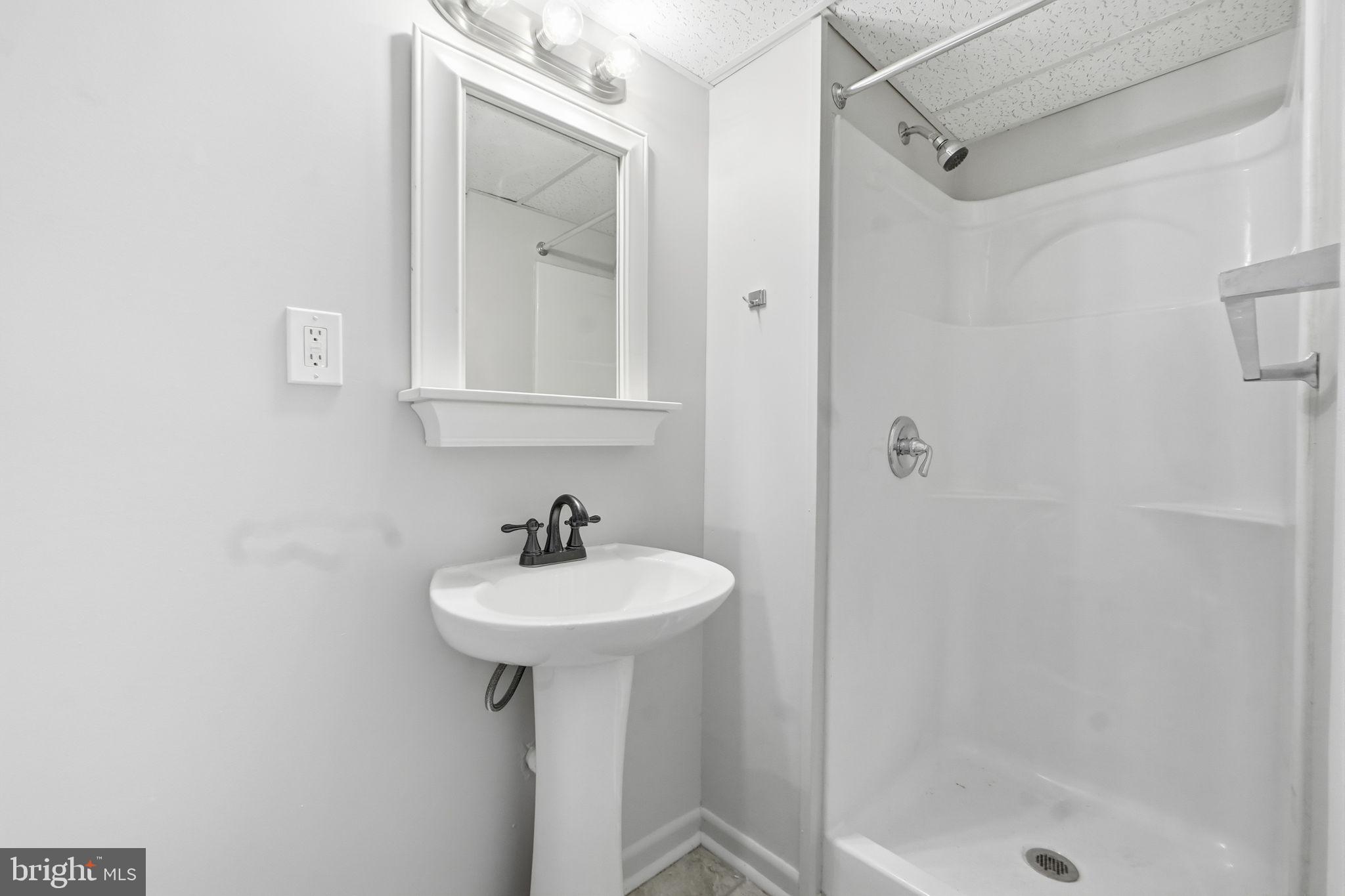 RIDGEVIEW ESTATES - Residential