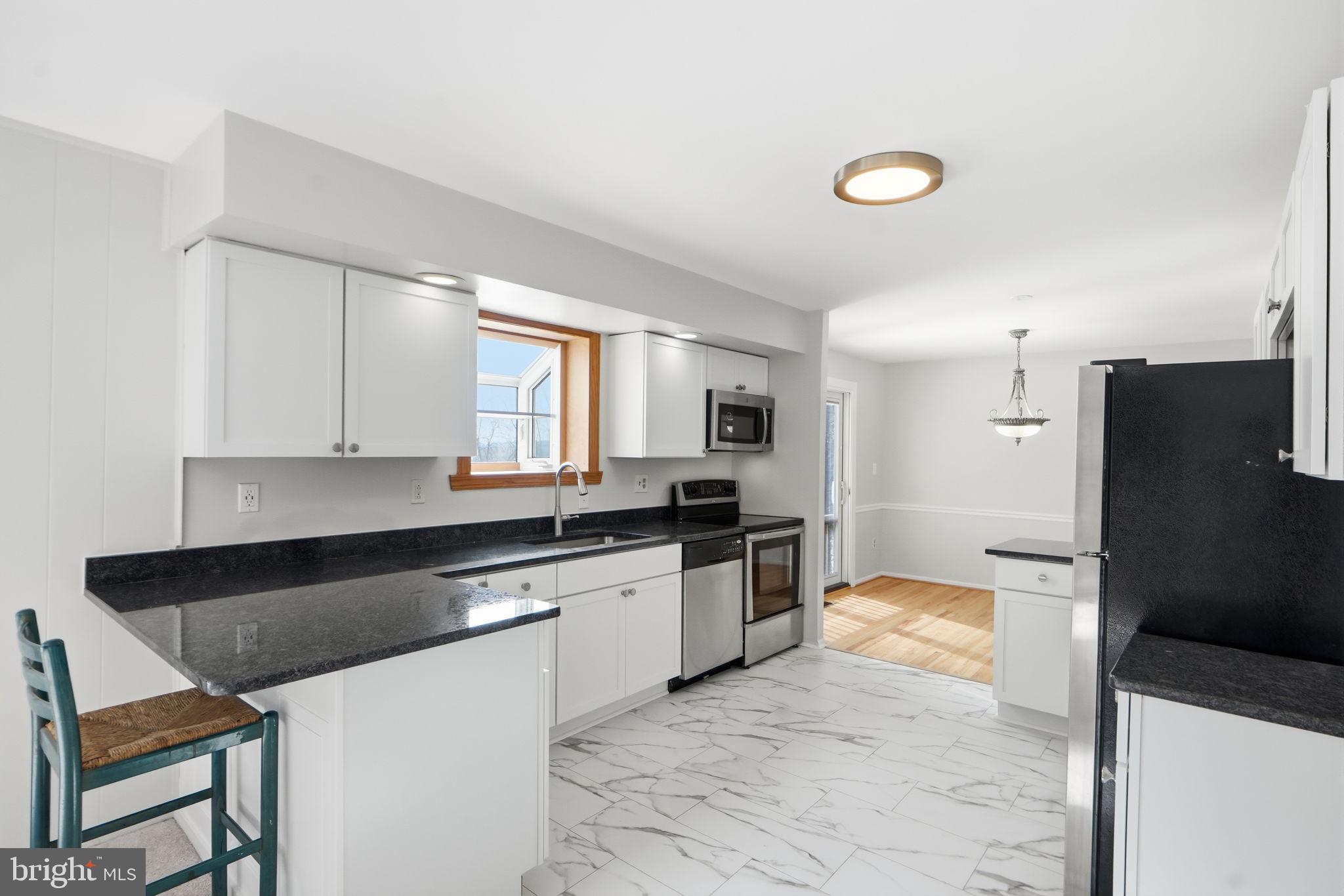 RIDGEVIEW ESTATES - Residential