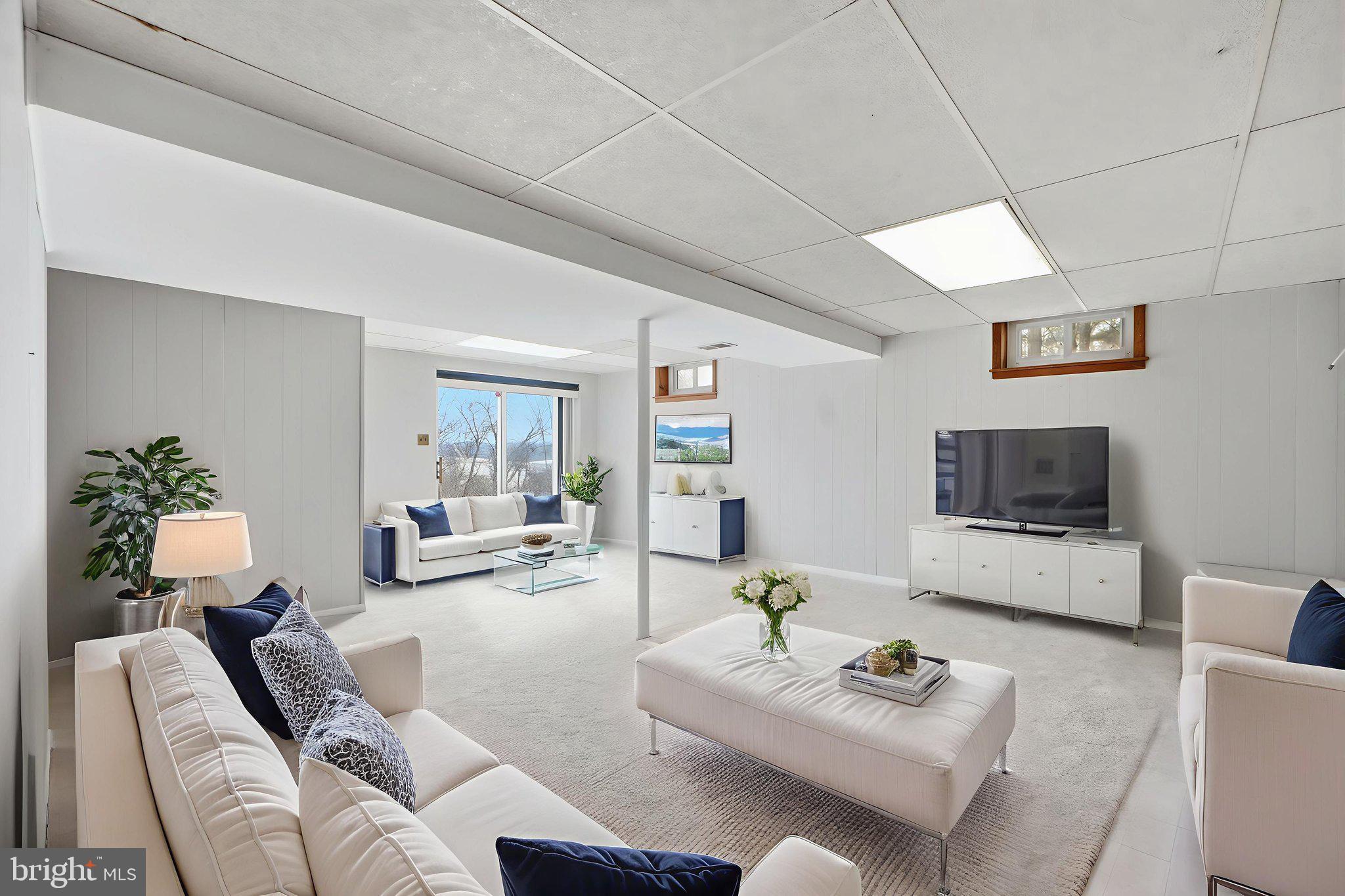 RIDGEVIEW ESTATES - Residential