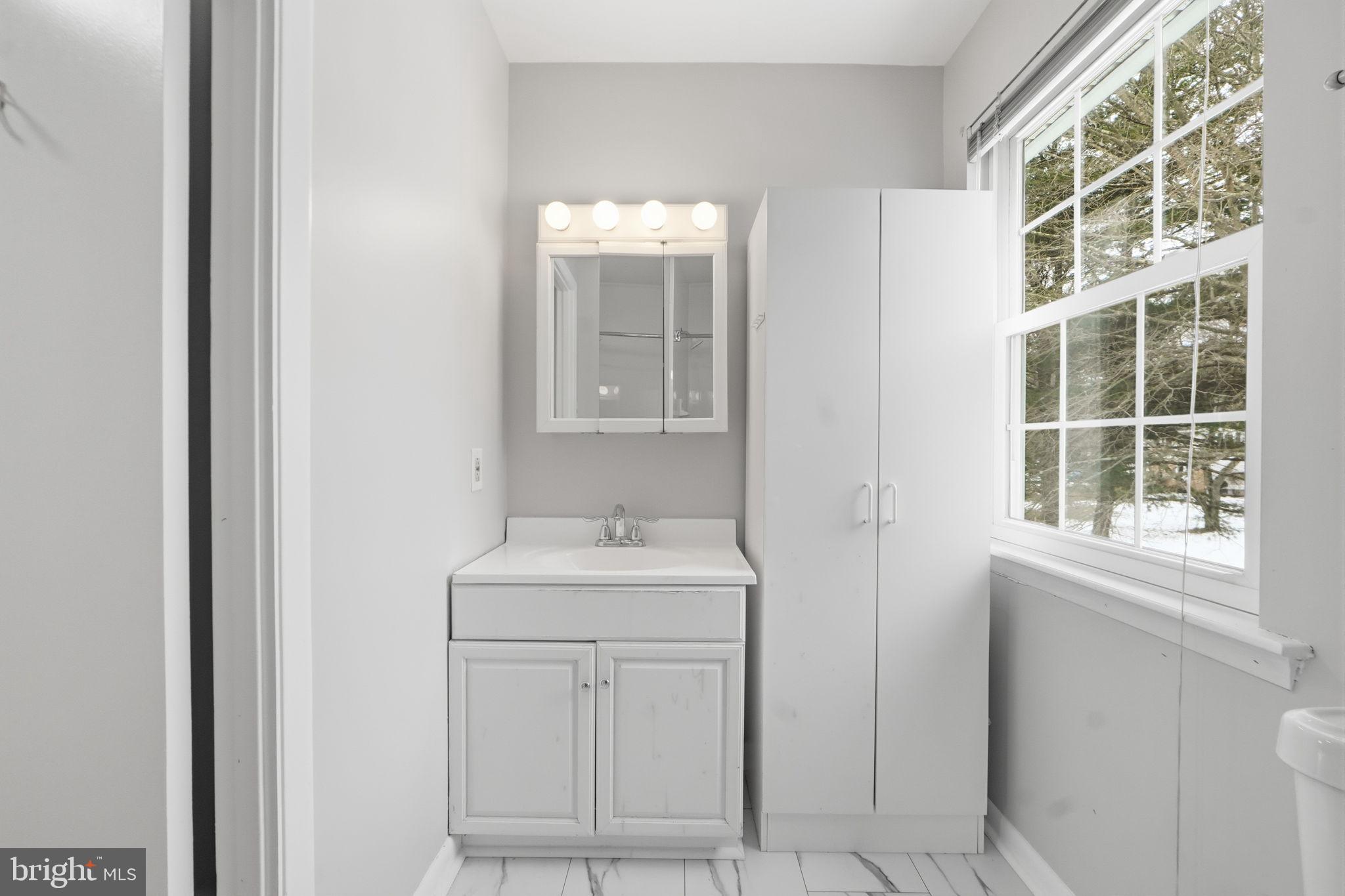 RIDGEVIEW ESTATES - Residential