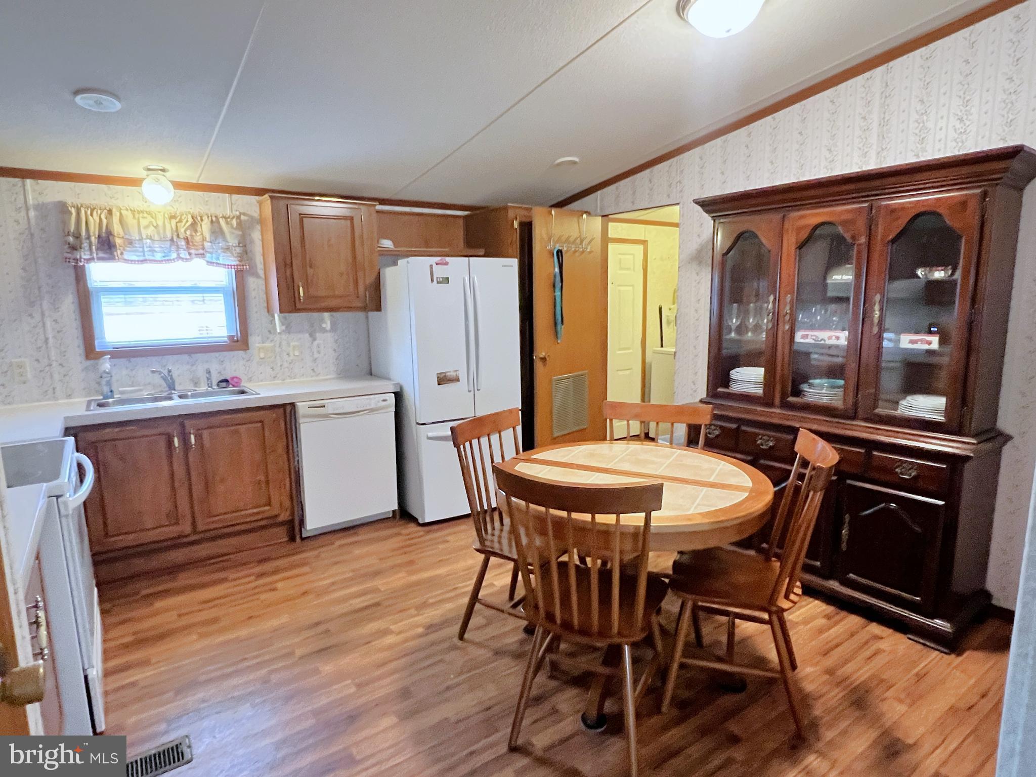 110 CLEARFIELD COURT E