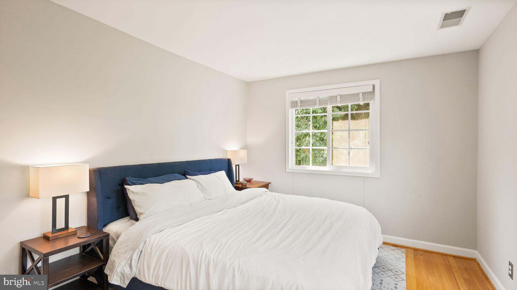 PARKSIDE AT ALEXANDRIA - Residential