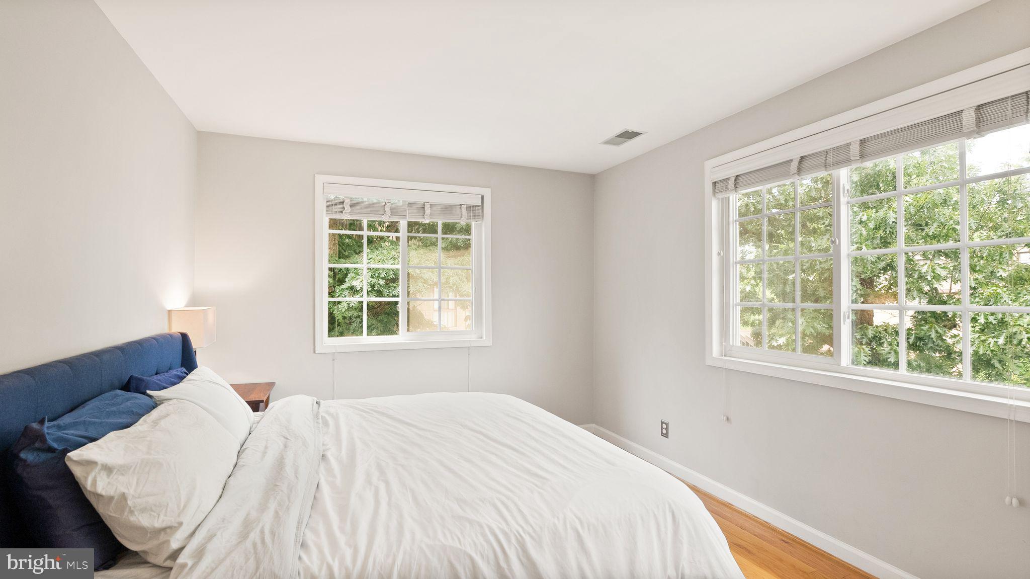 PARKSIDE AT ALEXANDRIA - Residential