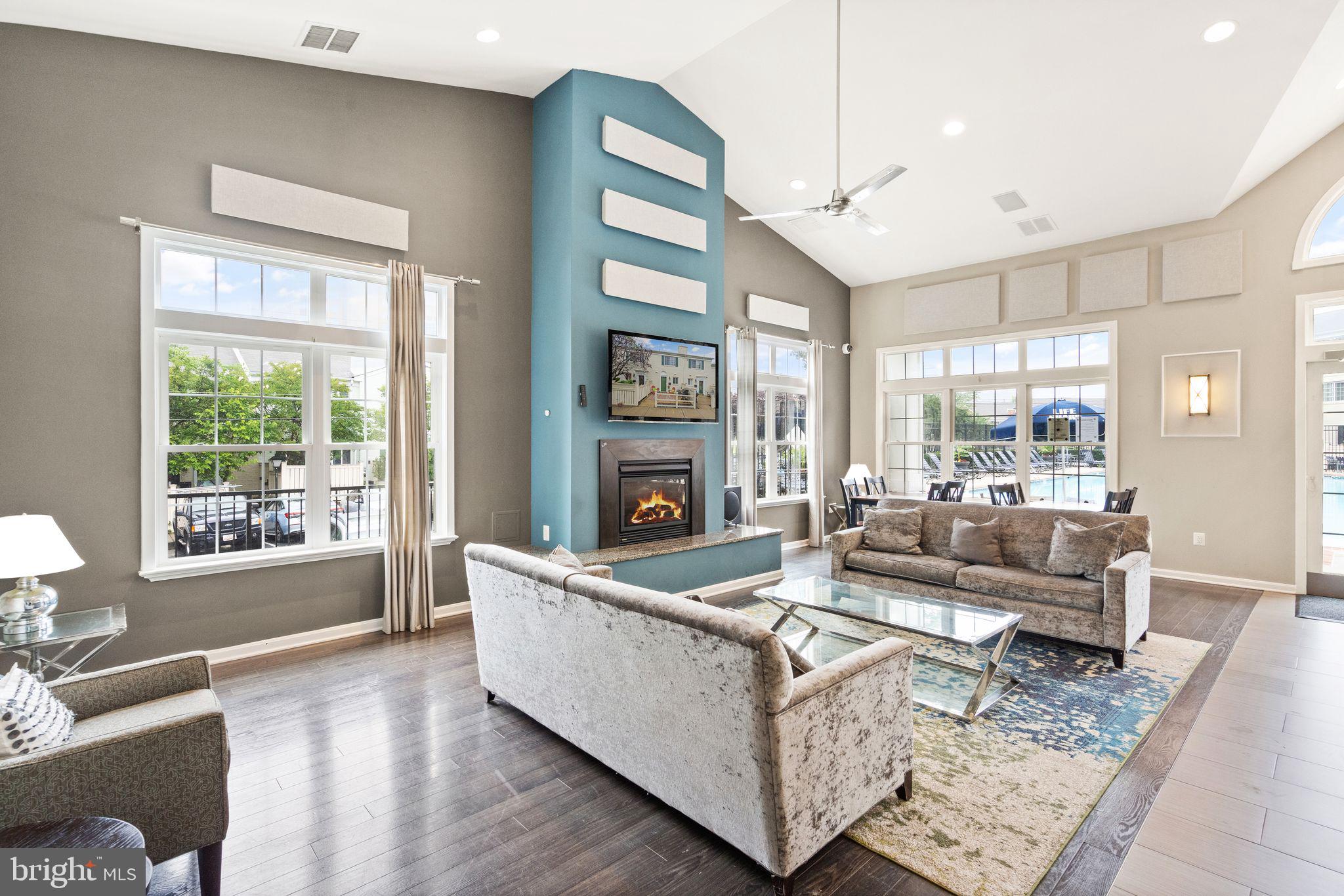 PARKSIDE AT ALEXANDRIA - Residential