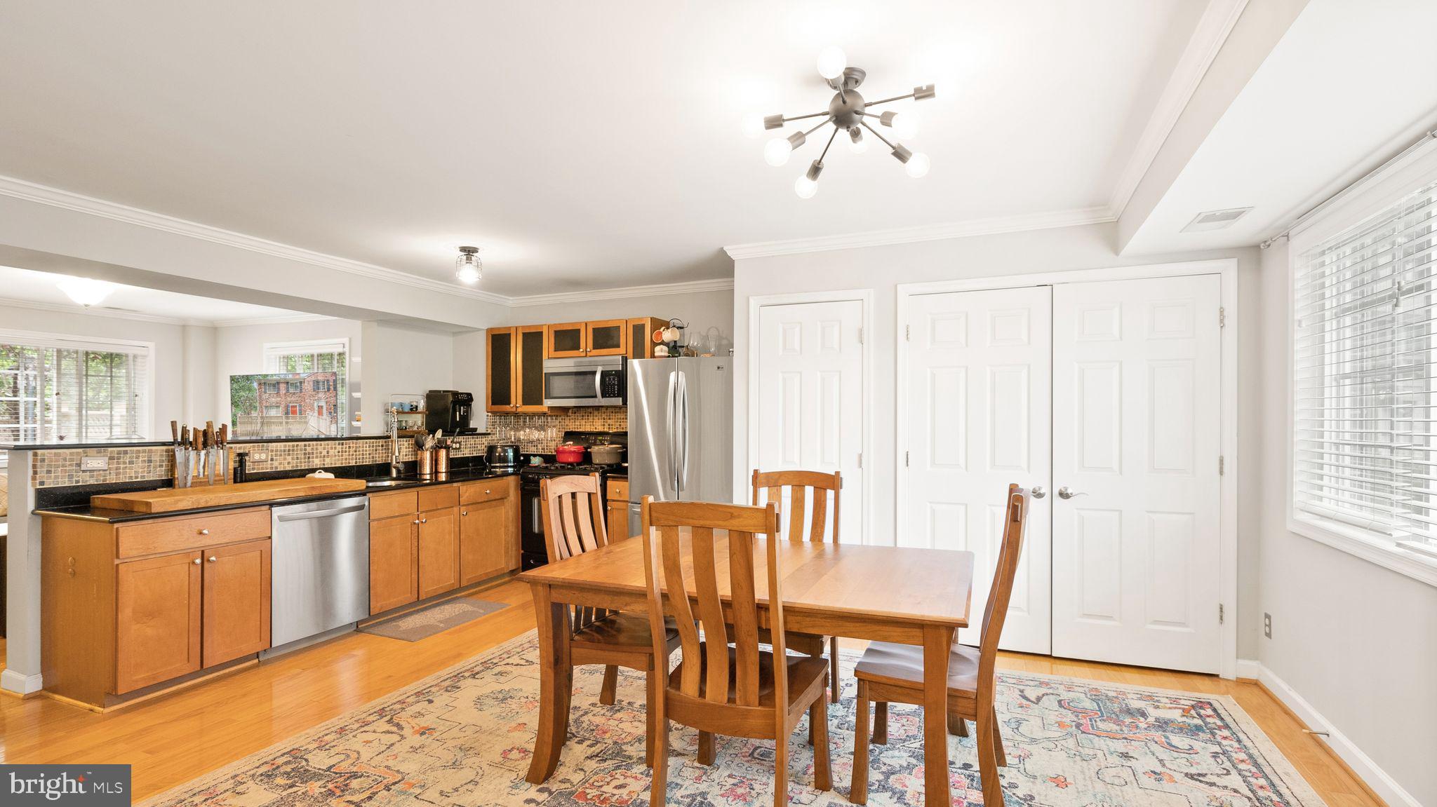 PARKSIDE AT ALEXANDRIA - Residential