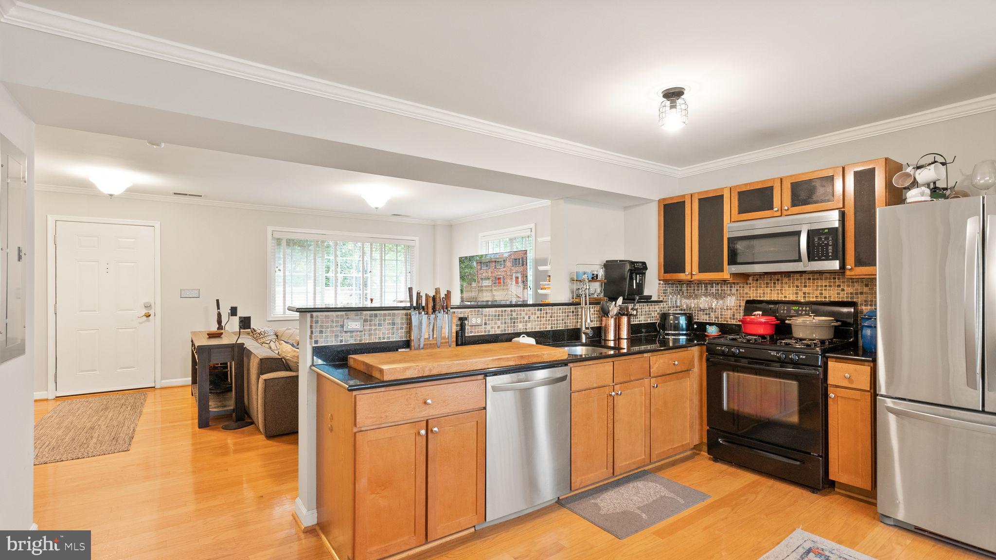 PARKSIDE AT ALEXANDRIA - Residential