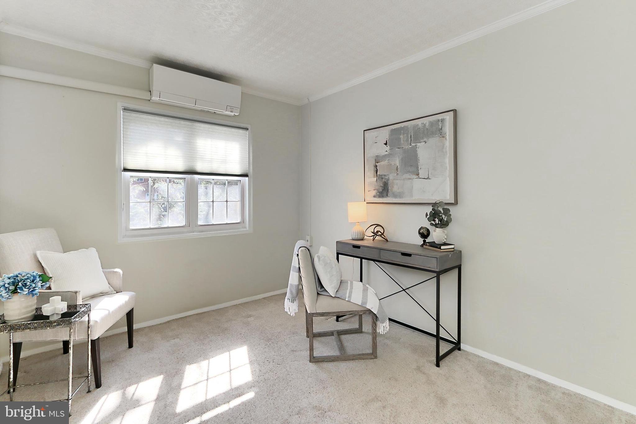 PARK FAIRFAX - Residential