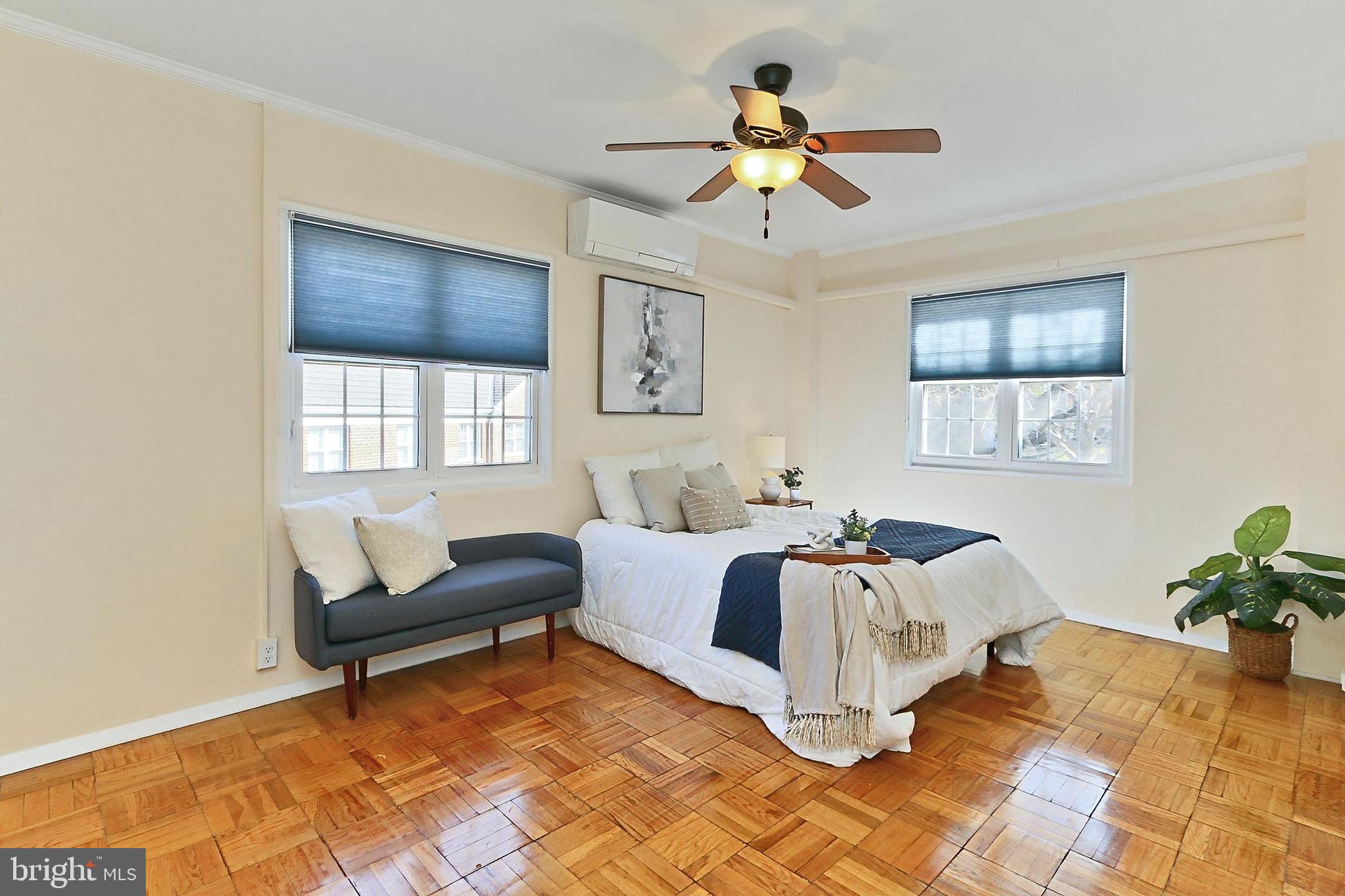 PARK FAIRFAX - Residential