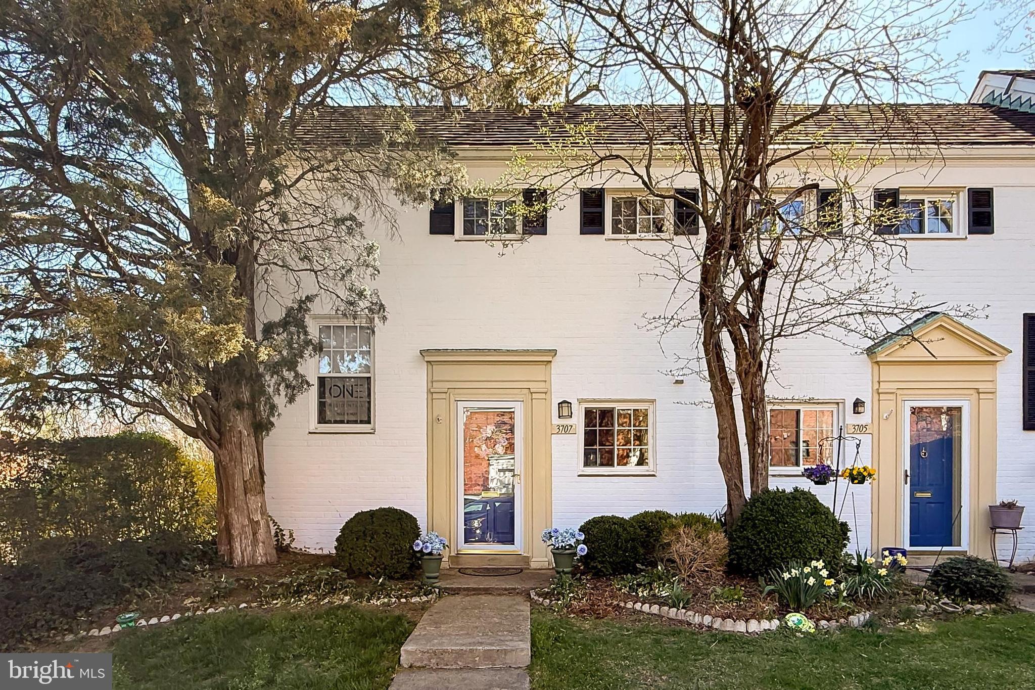 PARK FAIRFAX - Residential