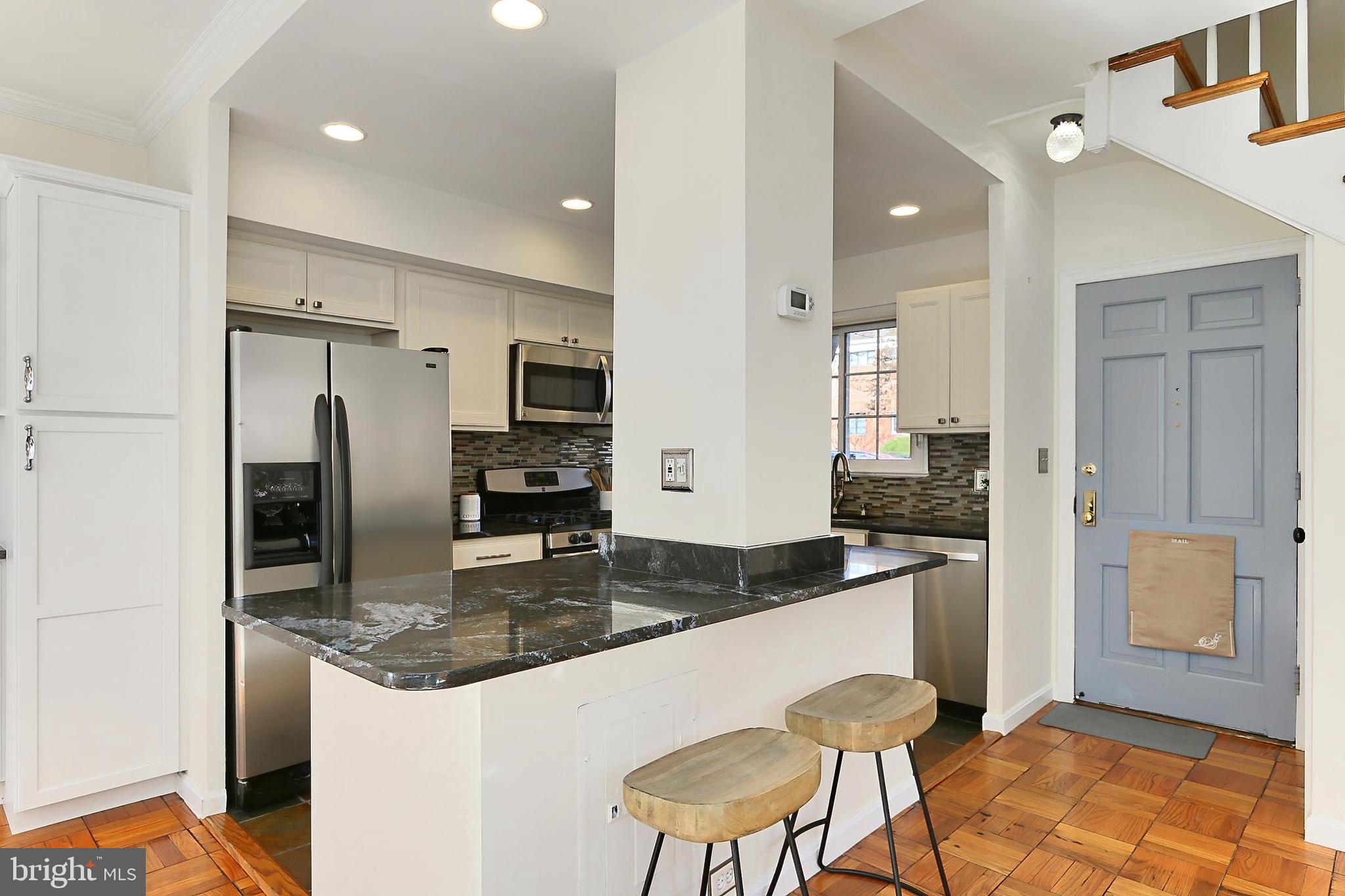 PARK FAIRFAX - Residential