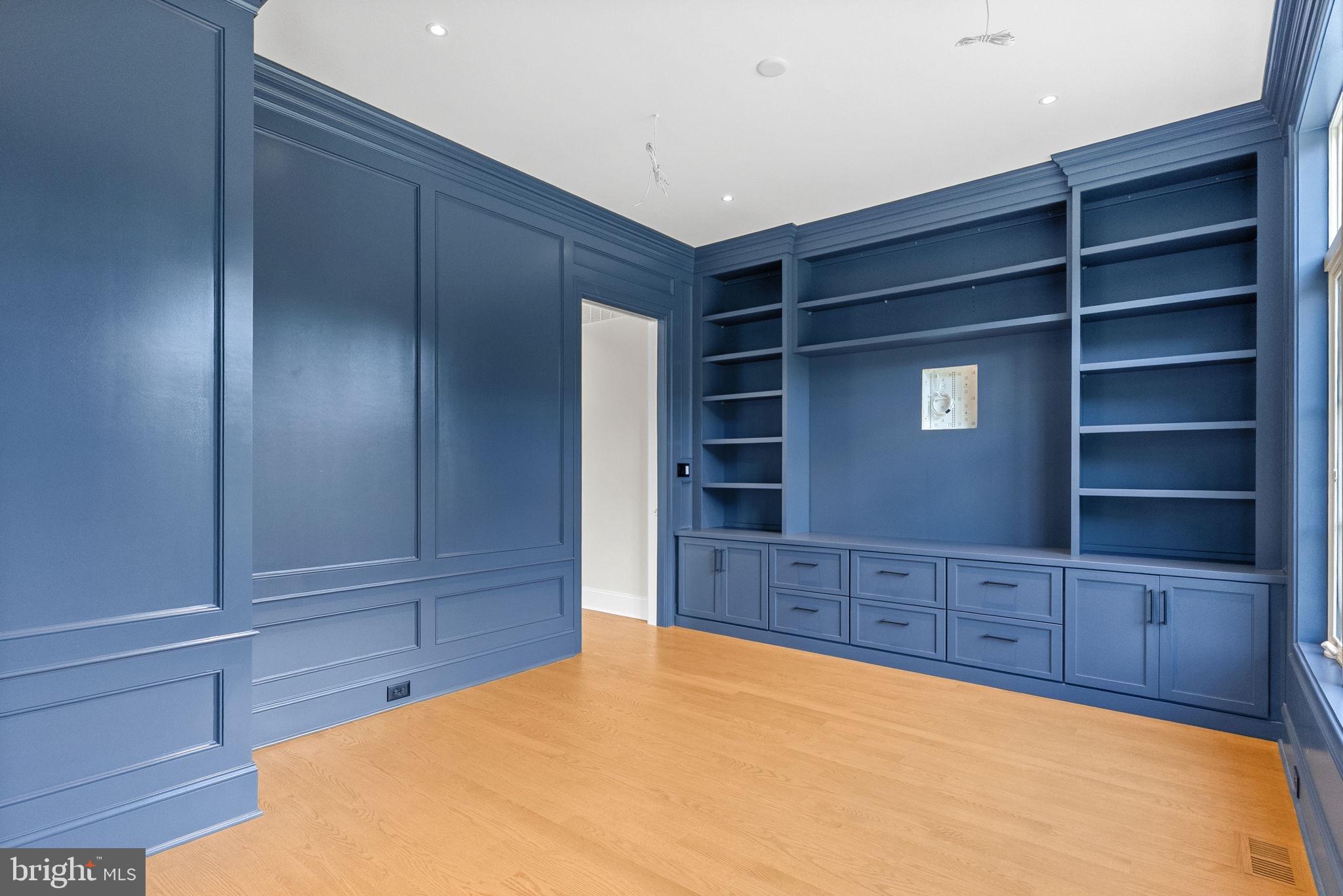 SUSSEX - Residential