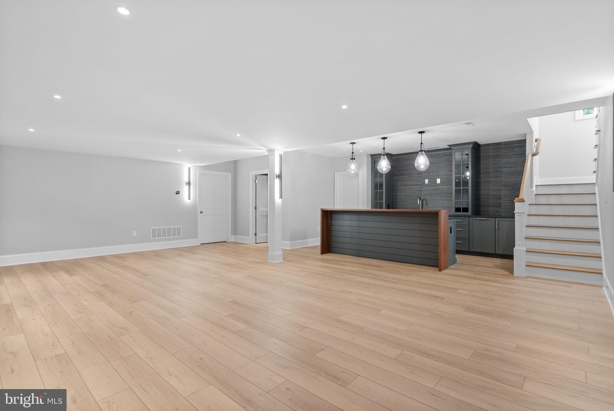 SUSSEX - Residential