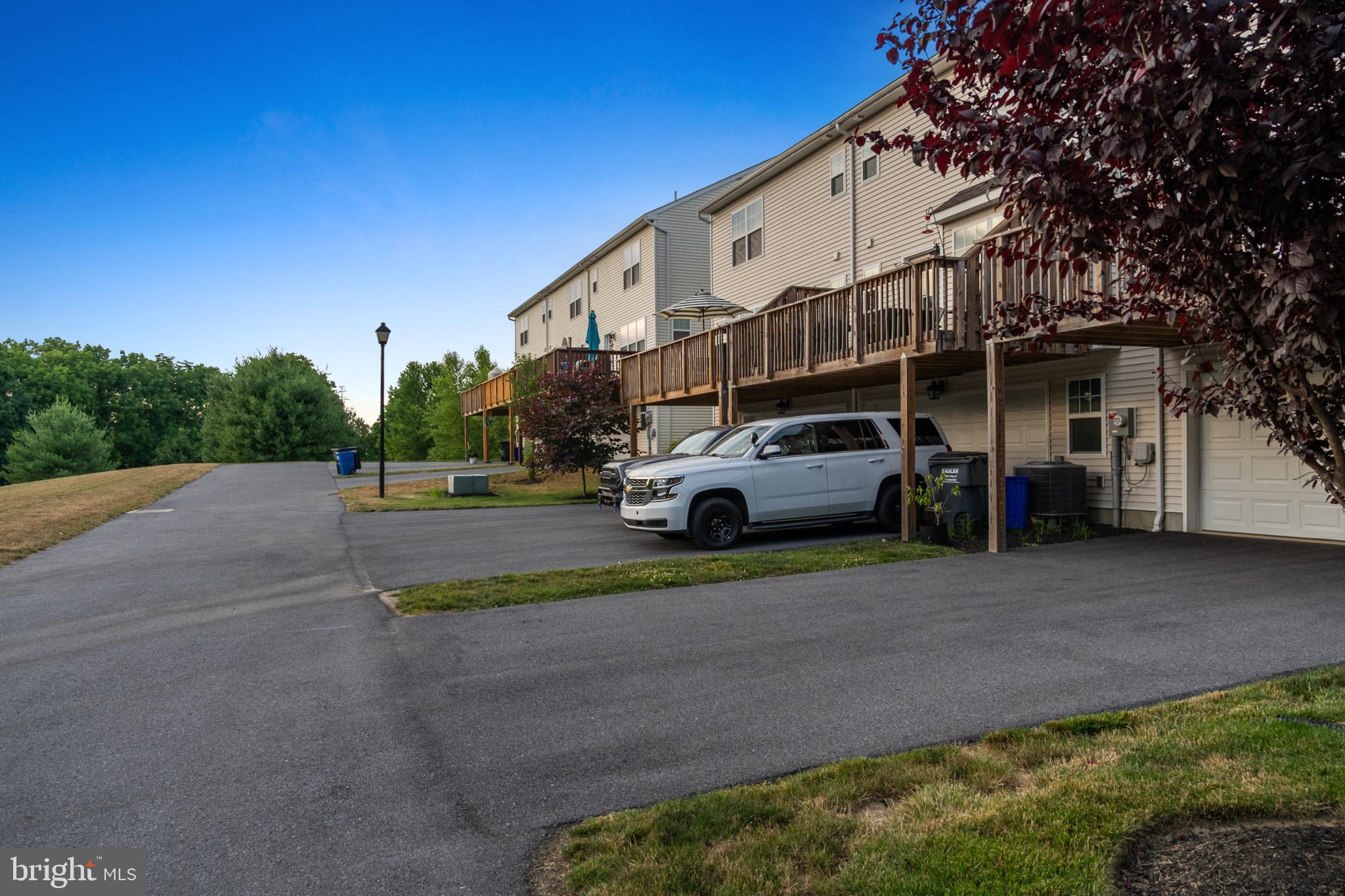 SUMMERFIELD - Residential